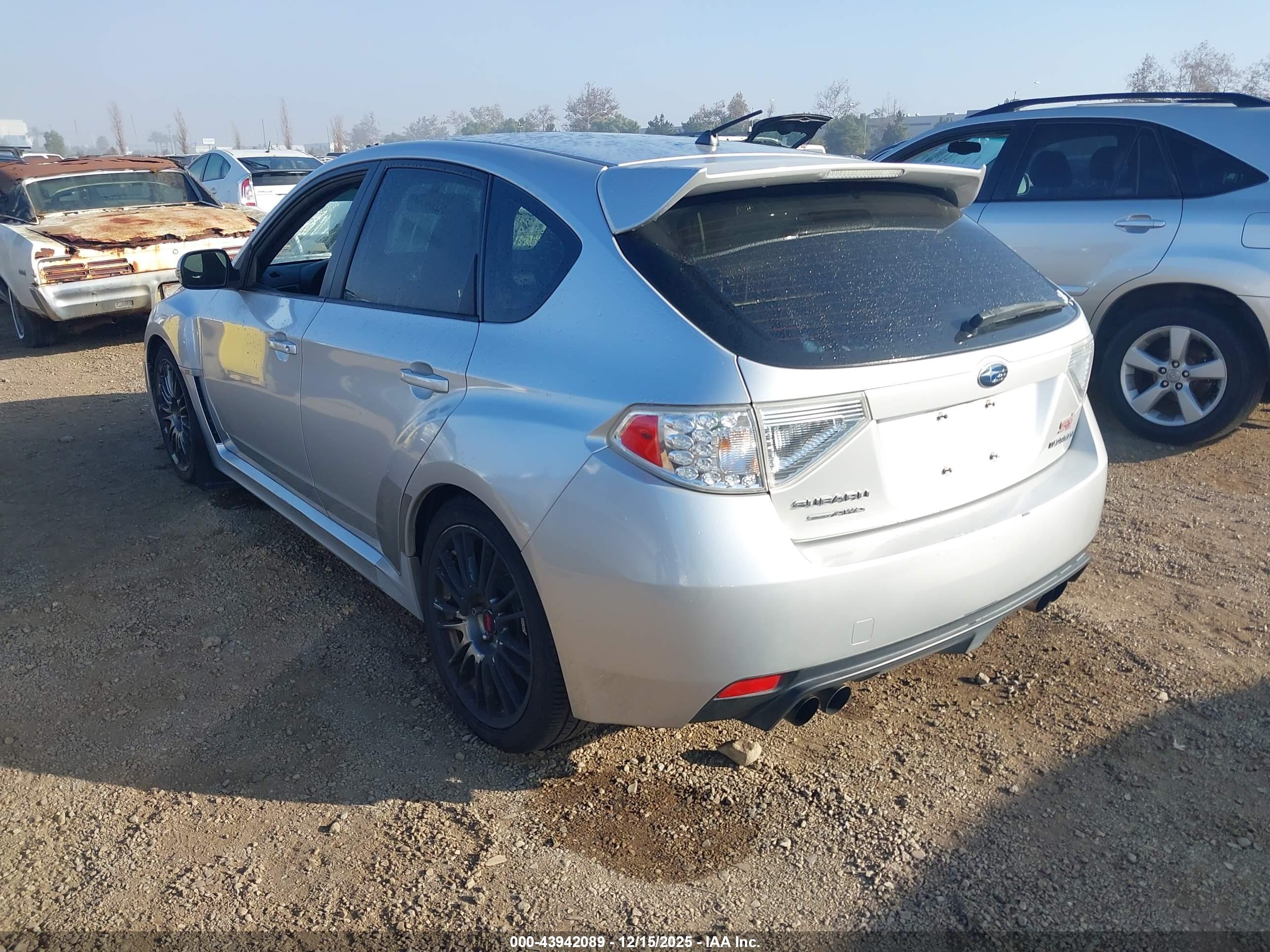 SUBARU IMPREZA image 3