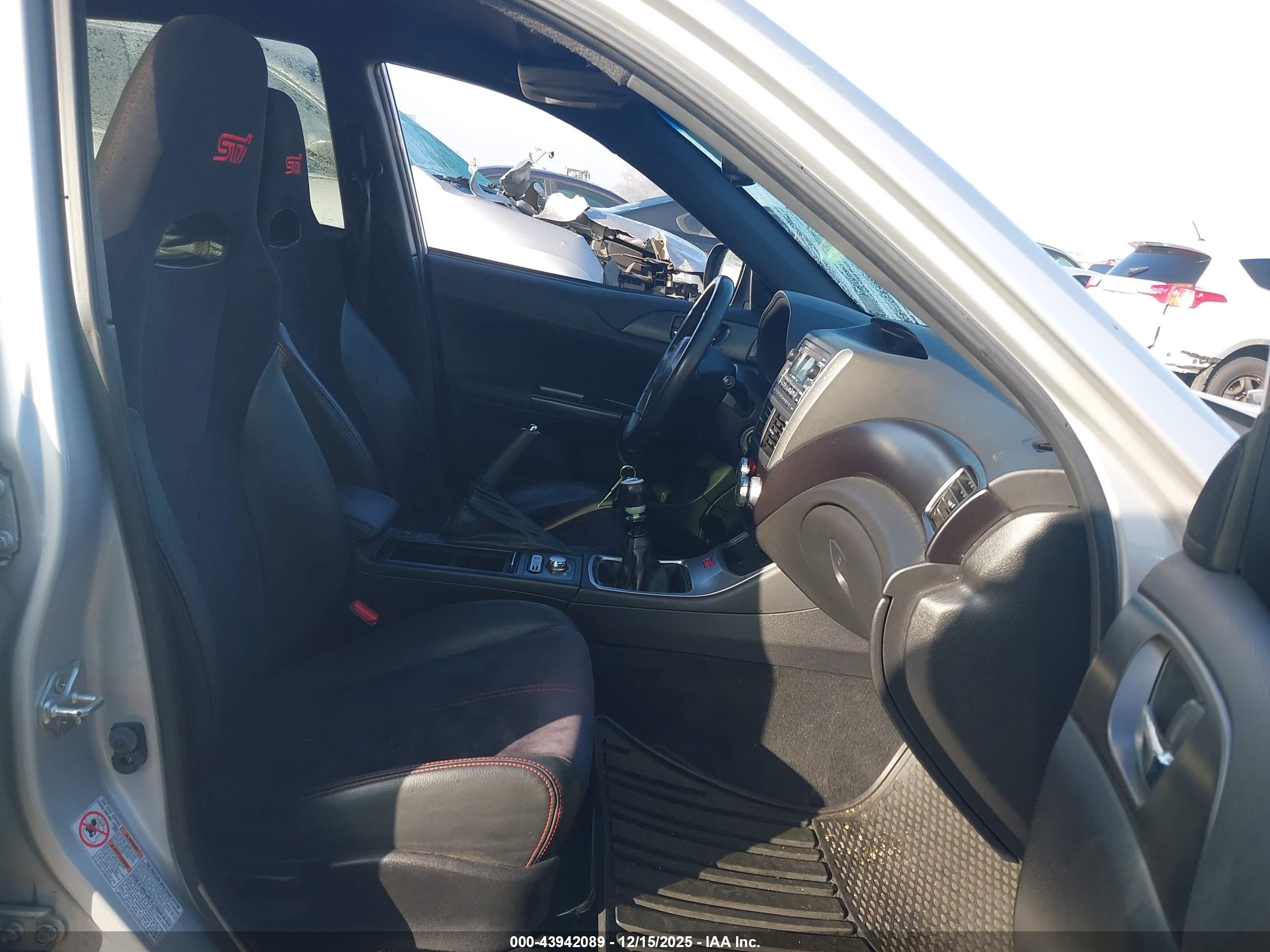 SUBARU IMPREZA image 5