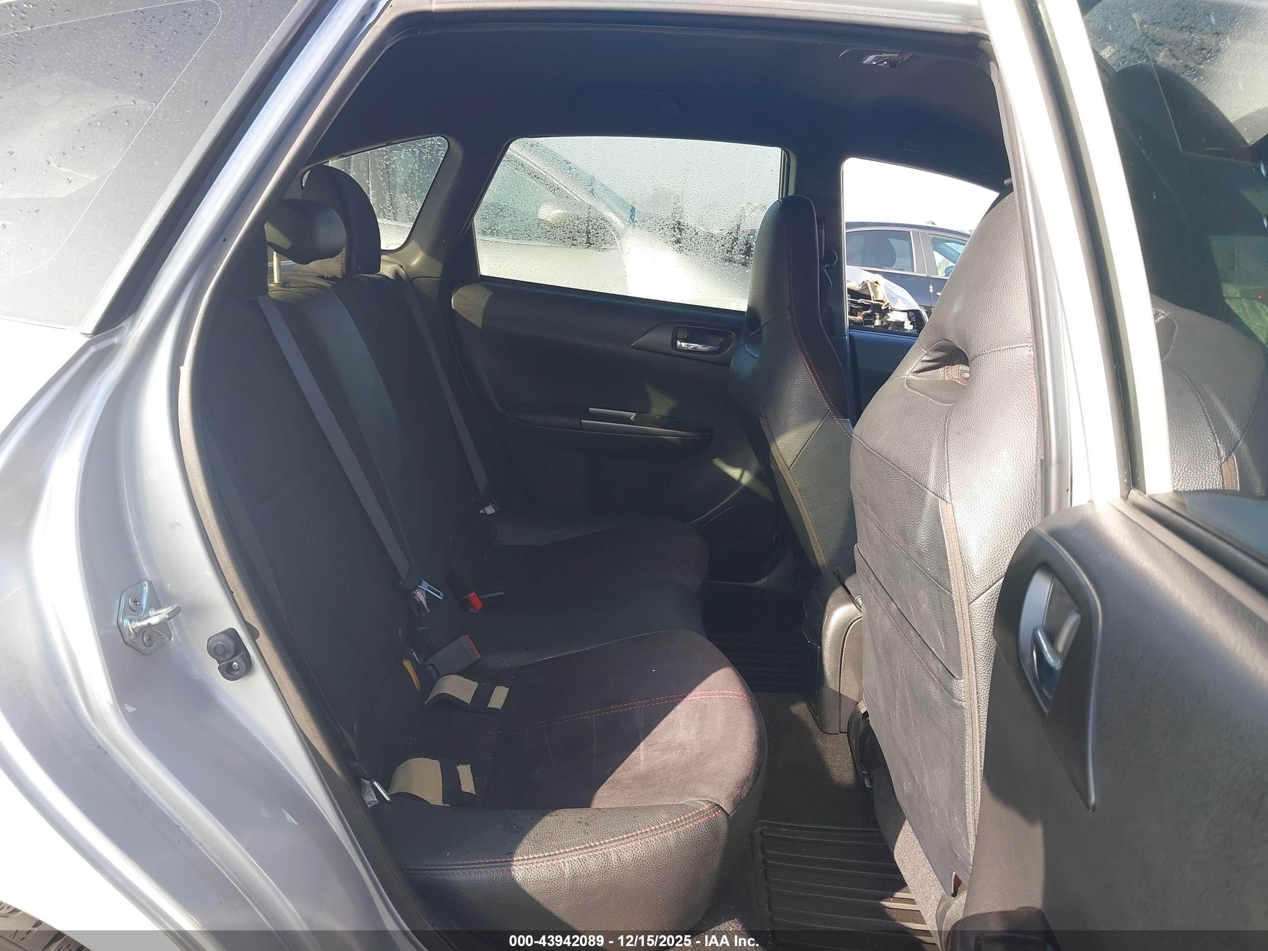 SUBARU IMPREZA image 8