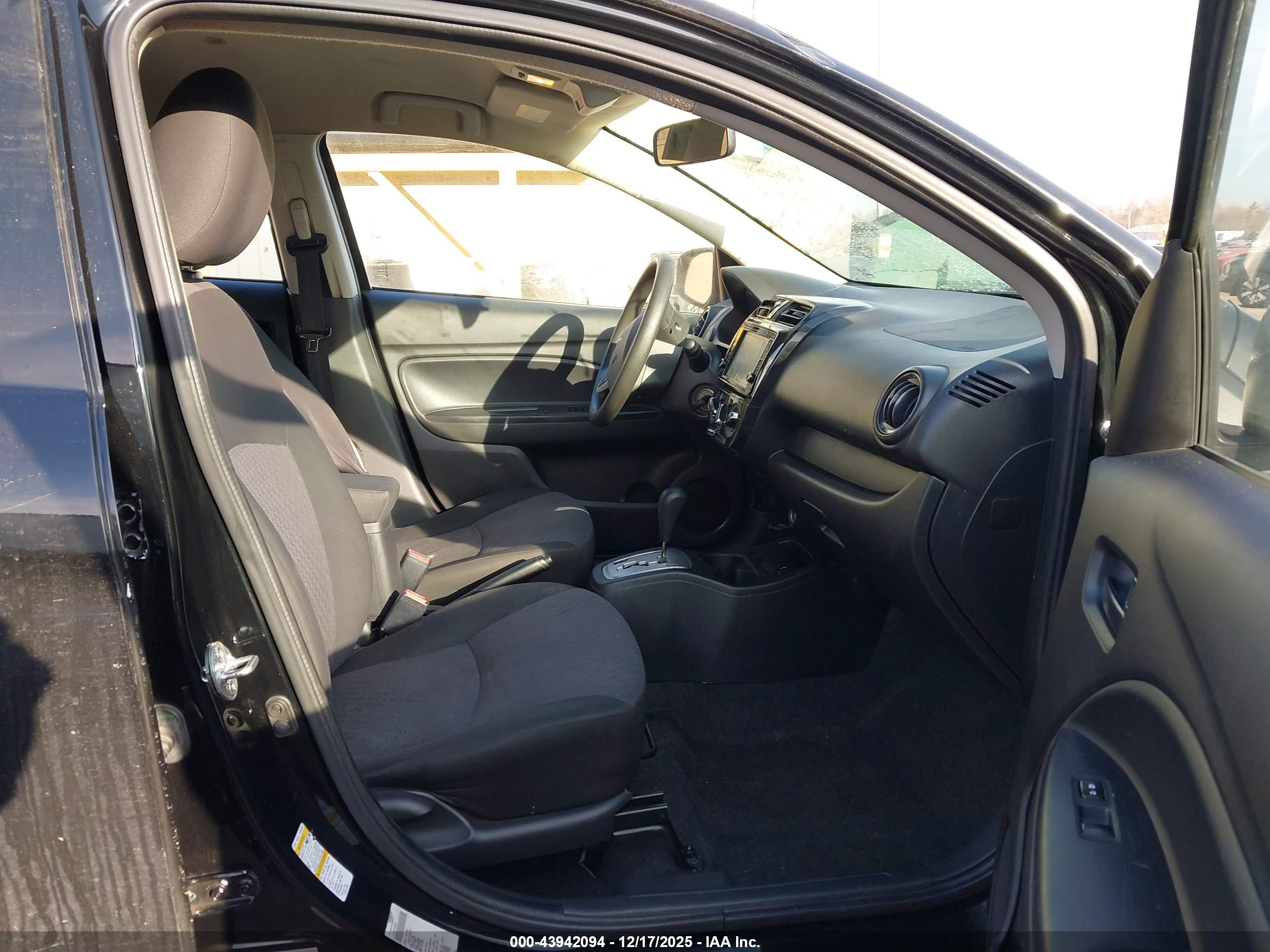 MITSUBISHI MIRAGE image 5