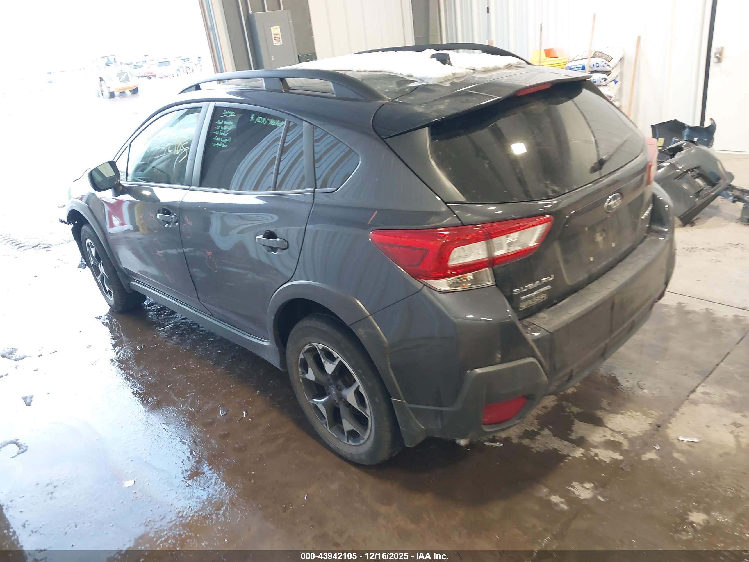SUBARU CROSSTREK image 3