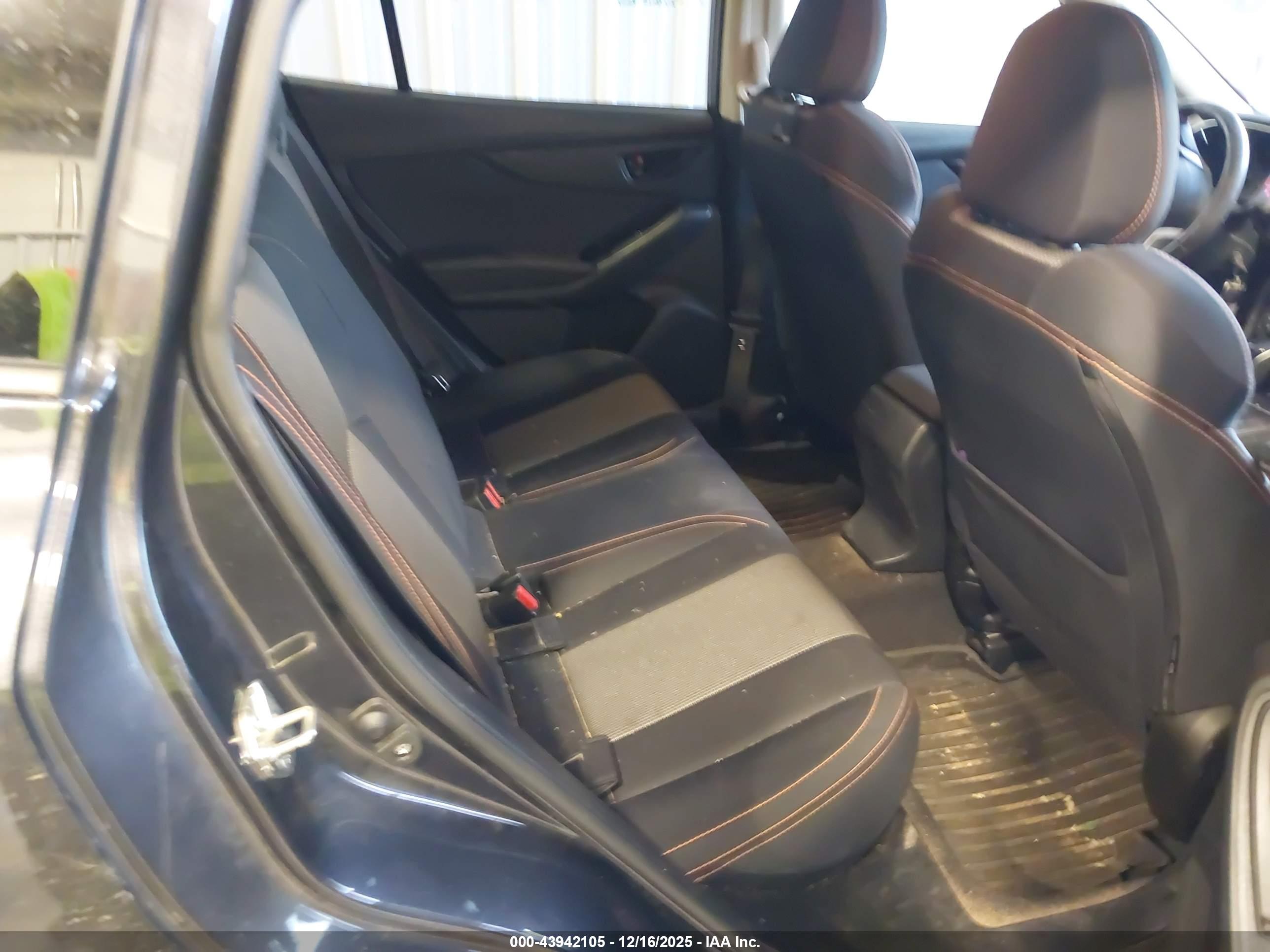 SUBARU CROSSTREK image 8