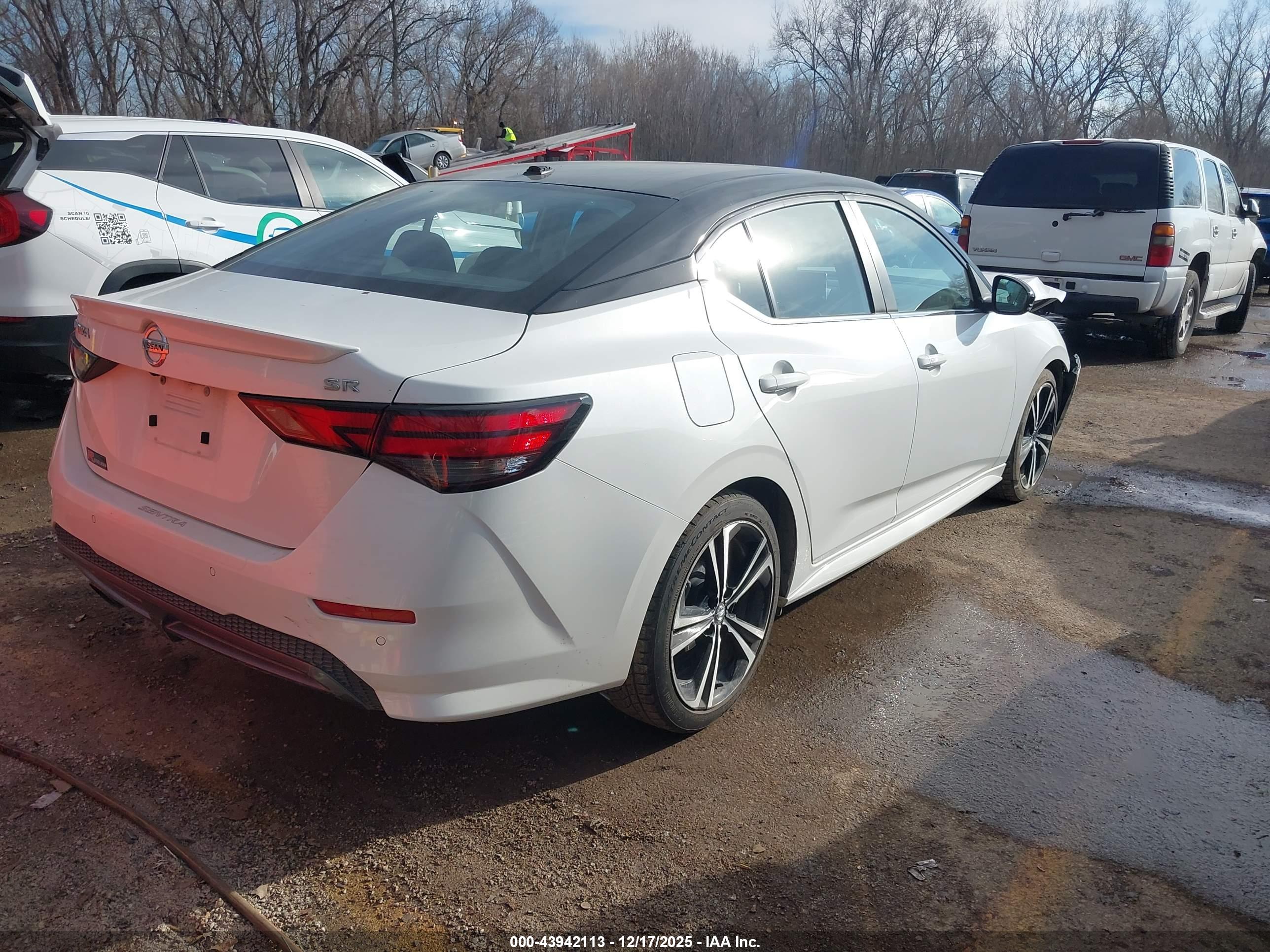 NISSAN SENTRA image 4