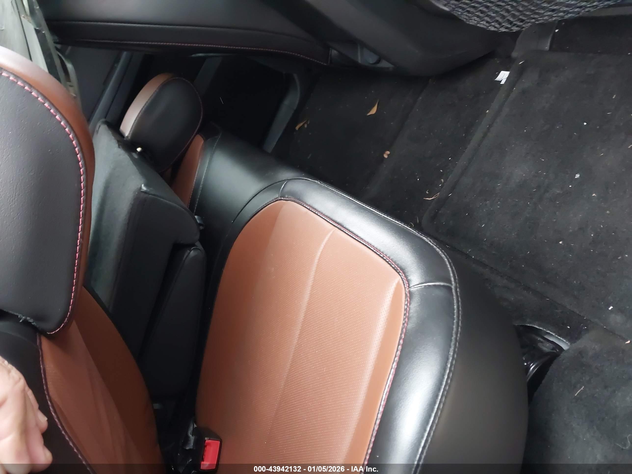 GMC TERRAIN image 8