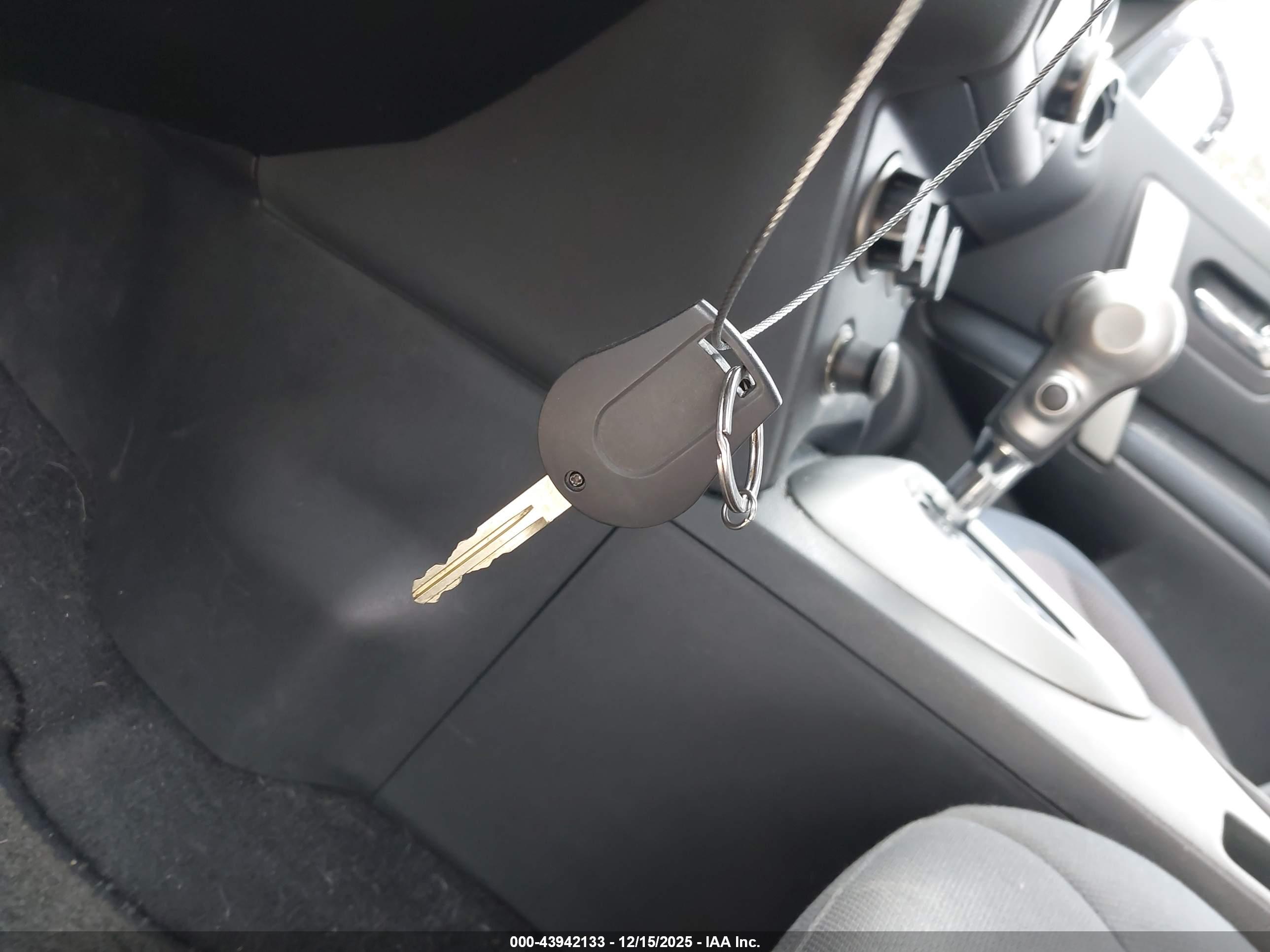 NISSAN ROGUE image 11
