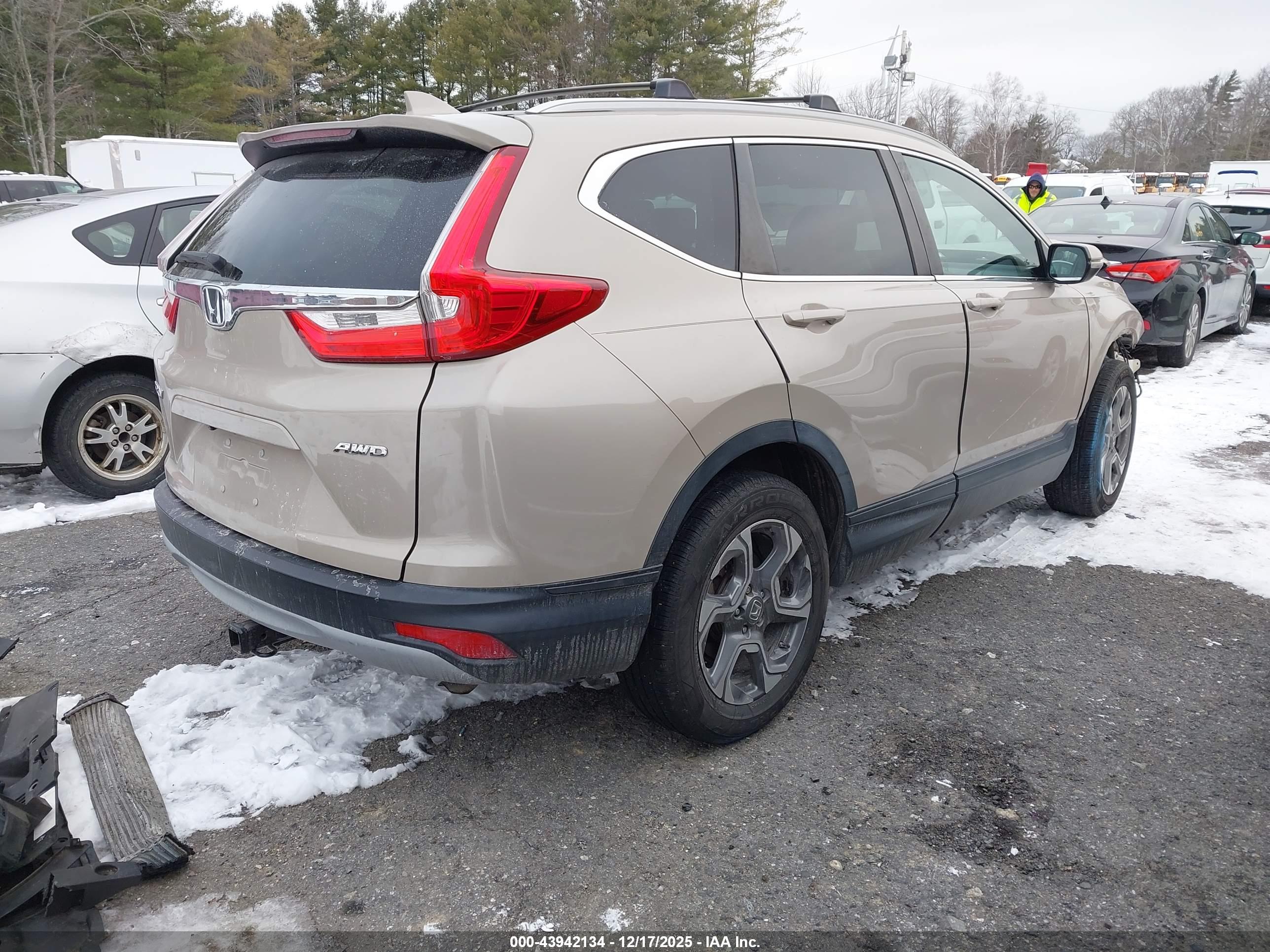 HONDA CR-V image 4