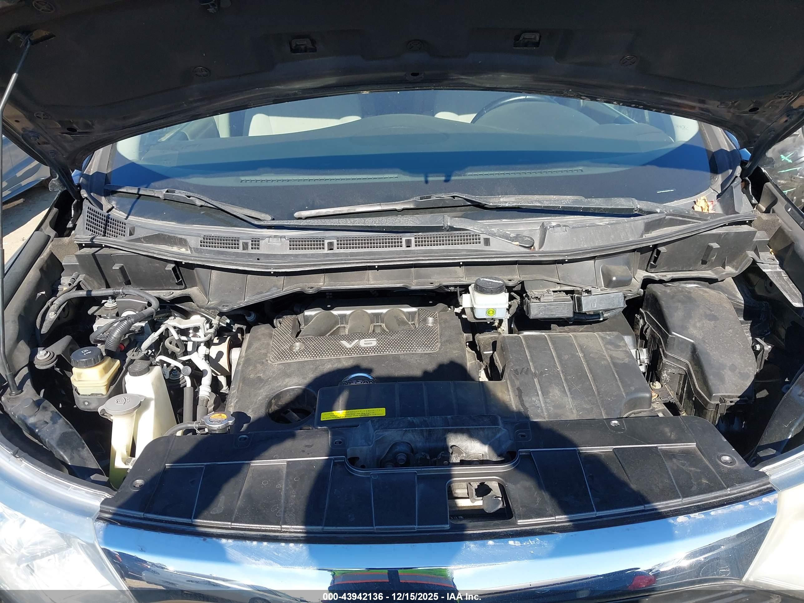 NISSAN QUEST image 10