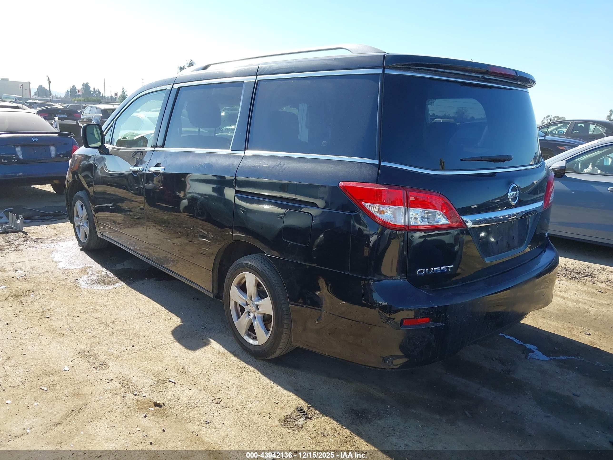 NISSAN QUEST image 3