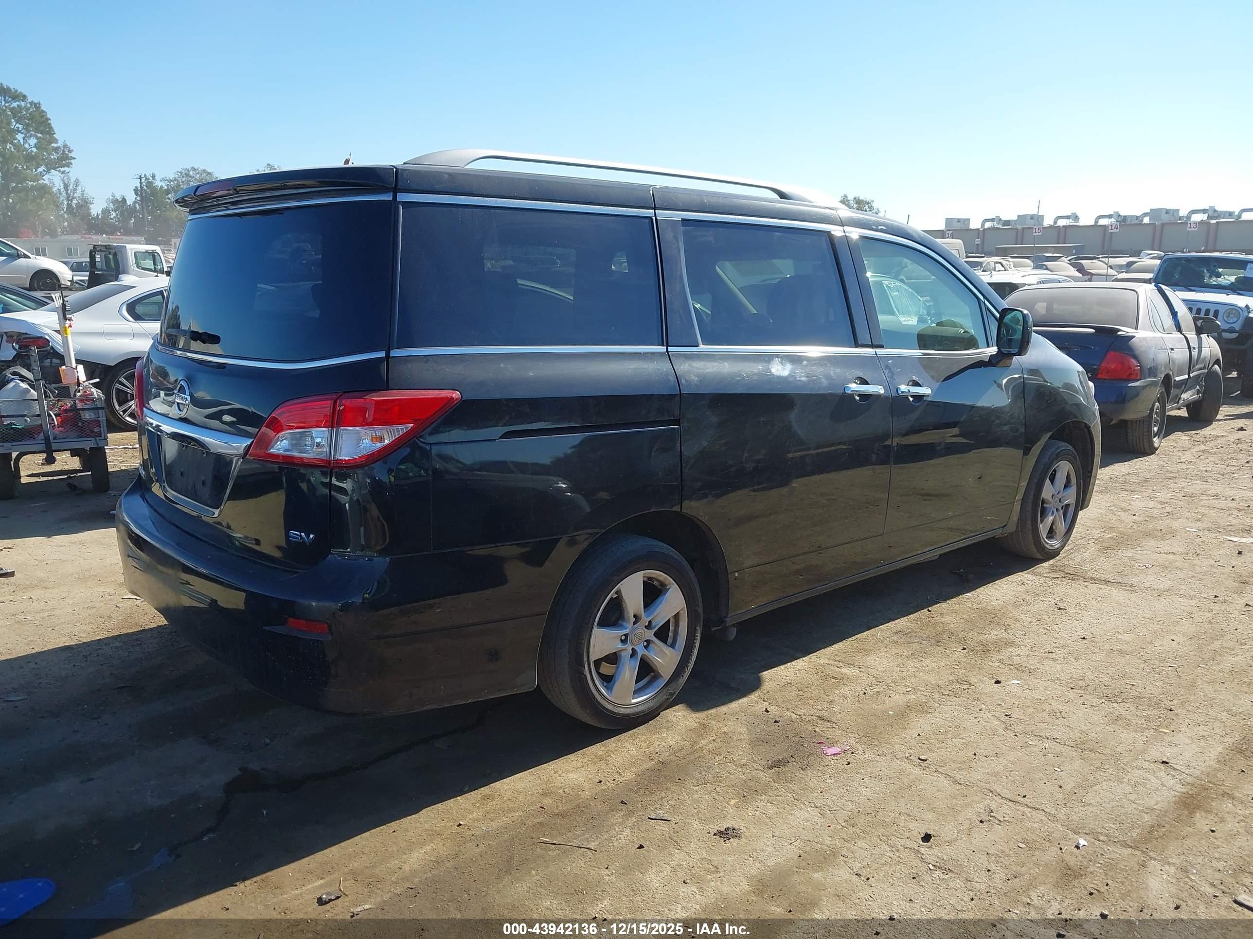 NISSAN QUEST image 4