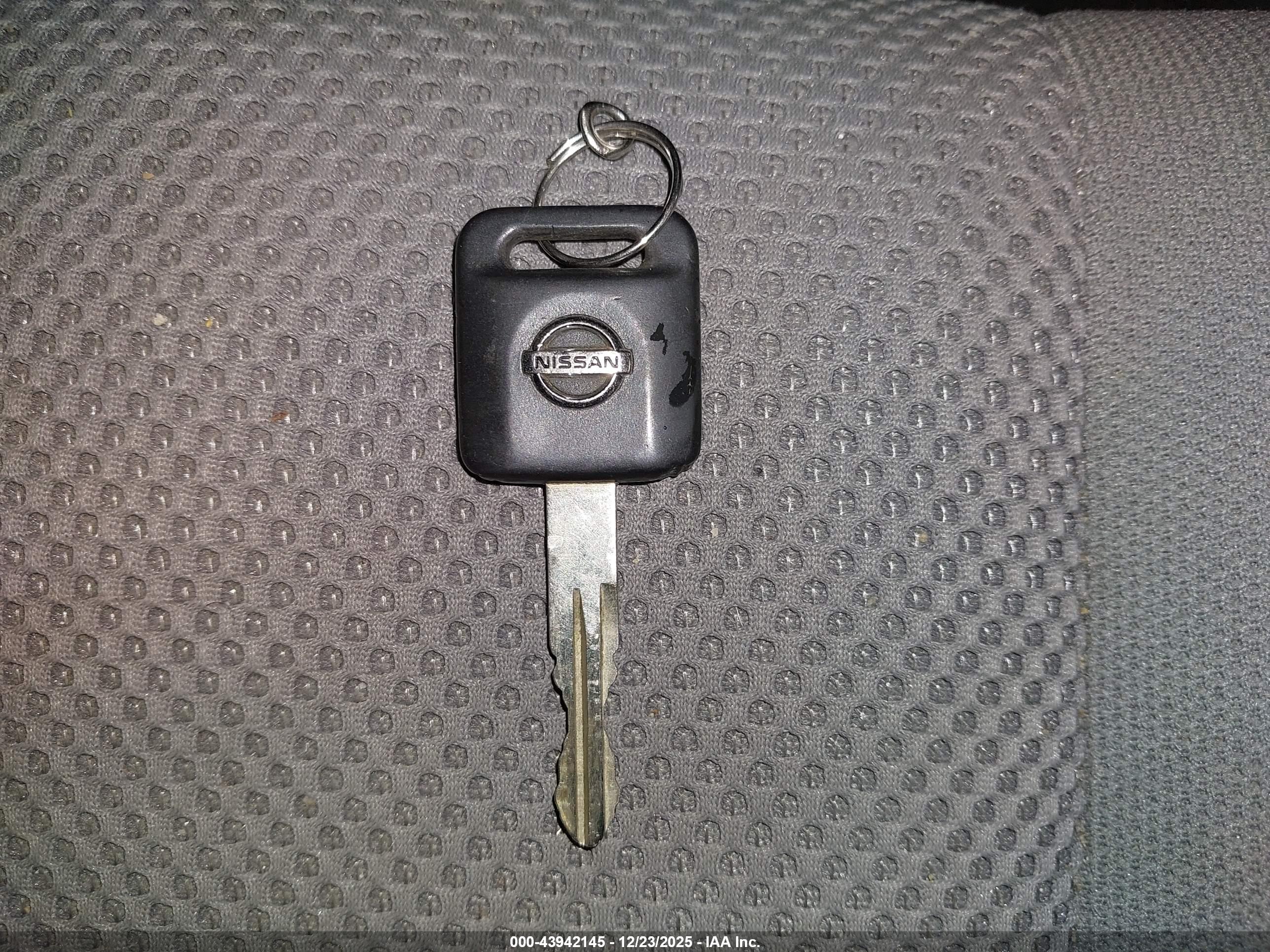 NISSAN FRONTIER image 11