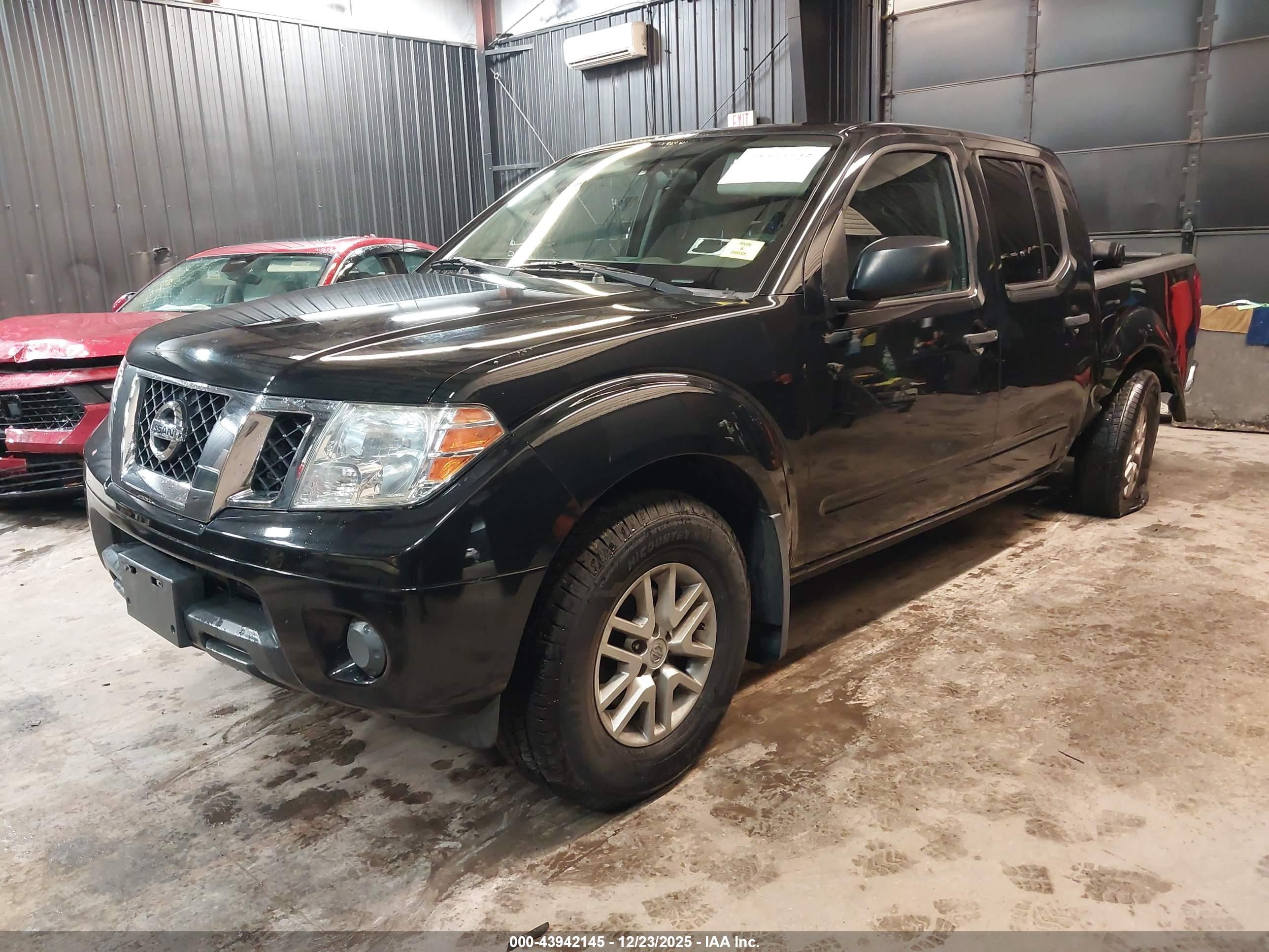 NISSAN FRONTIER image 2