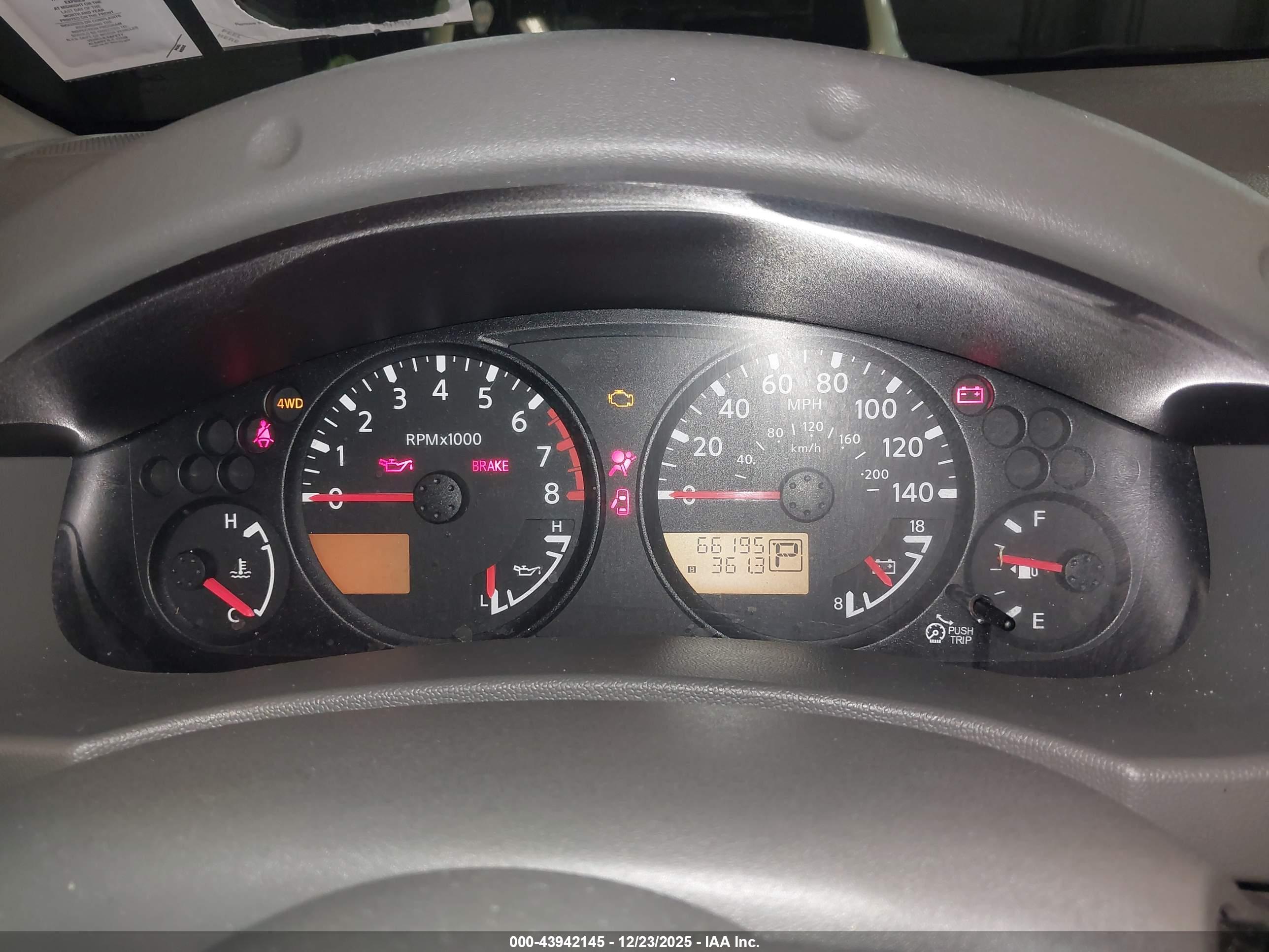 NISSAN FRONTIER image 7