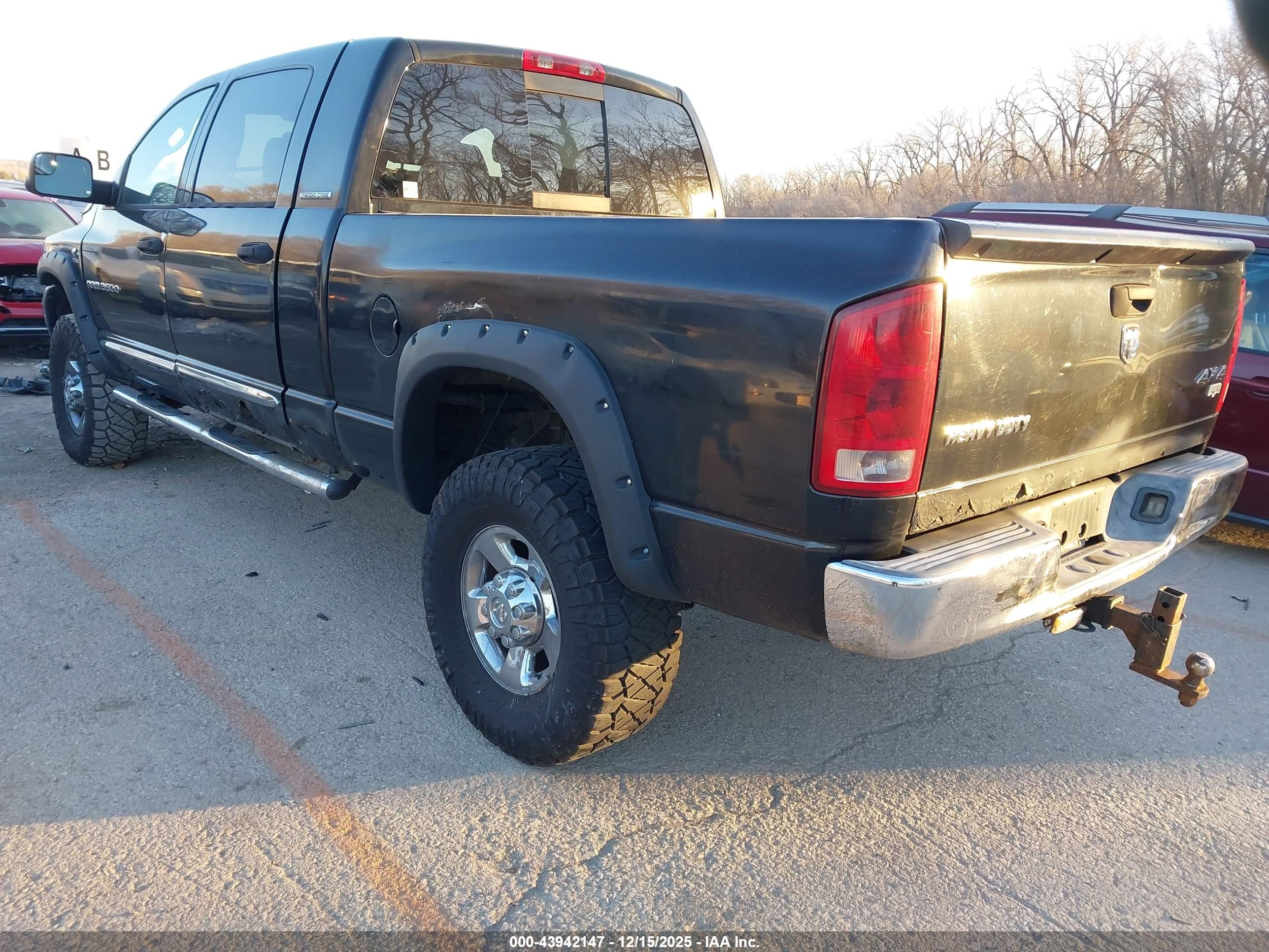 DODGE RAM image 3