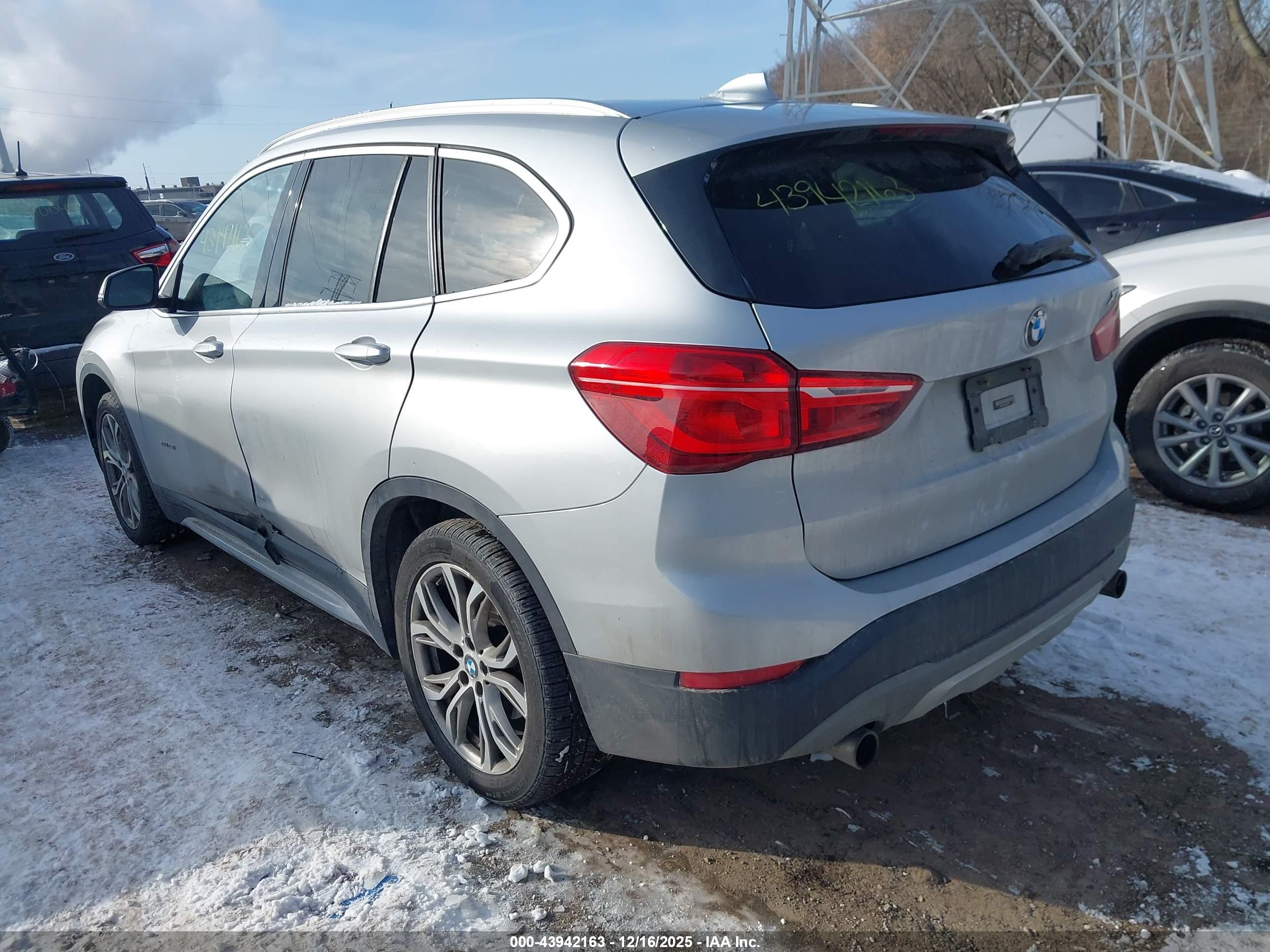 BMW X1 image 3