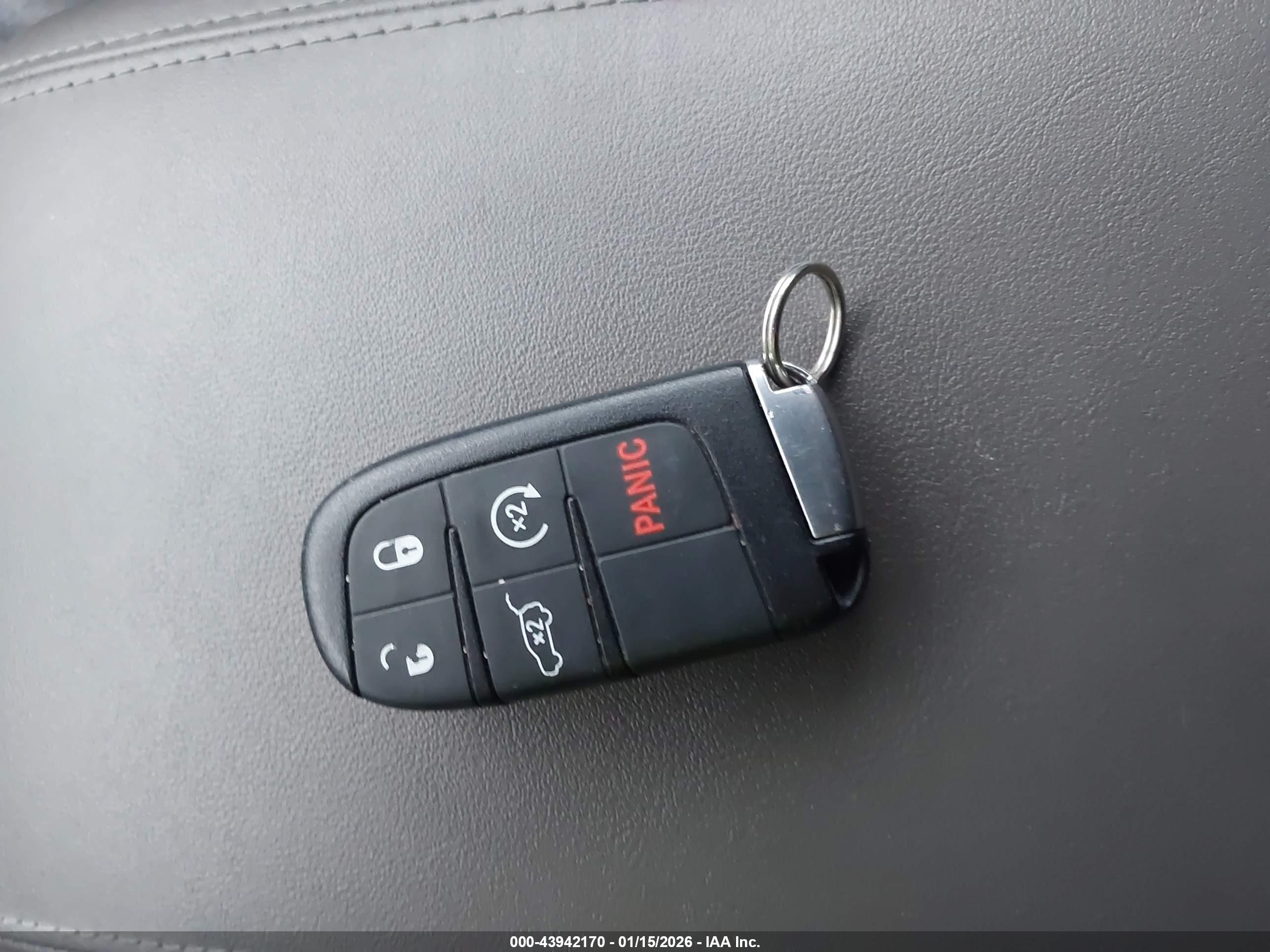 JEEP GRAND image 11