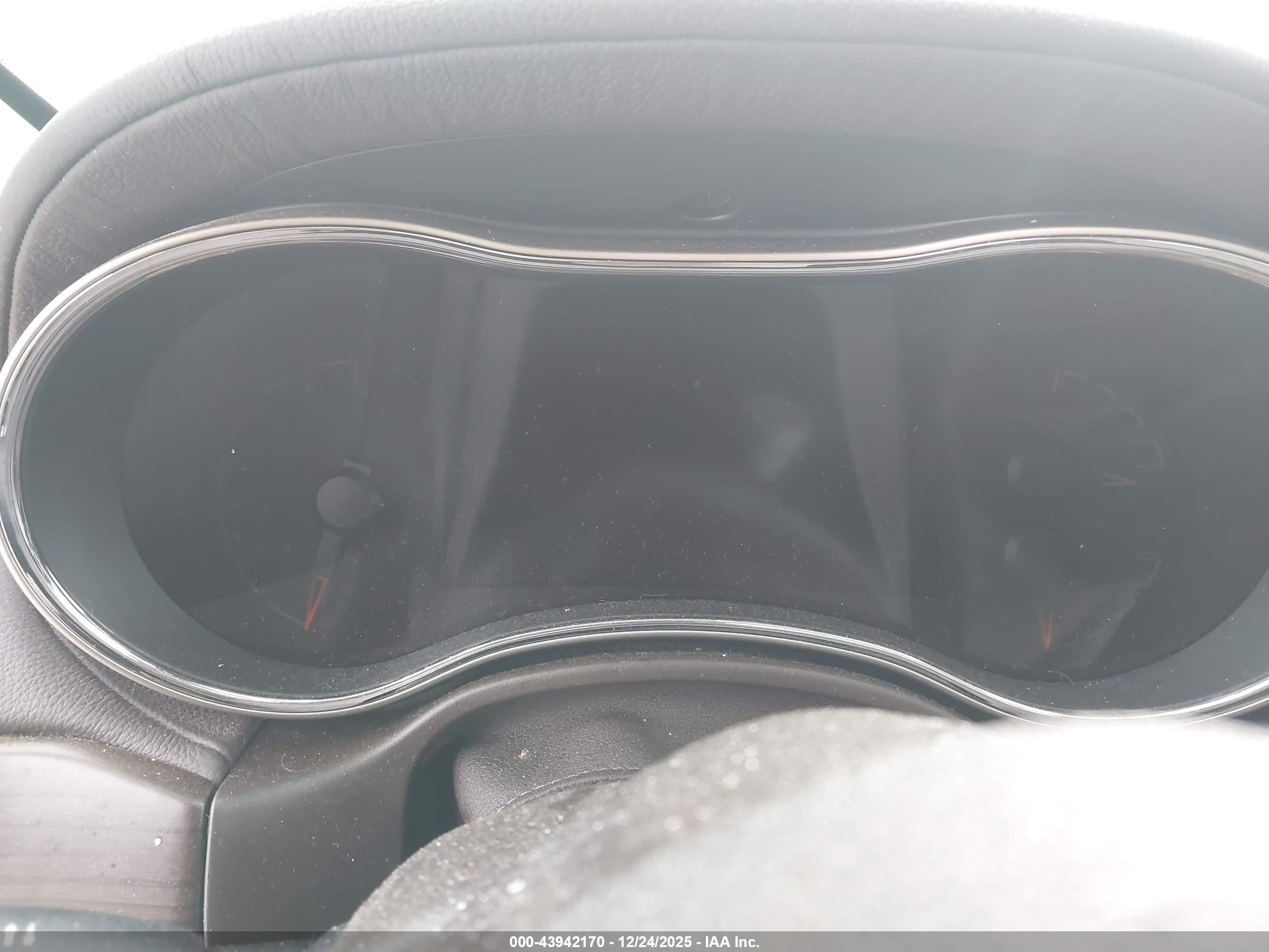 JEEP GRAND image 7