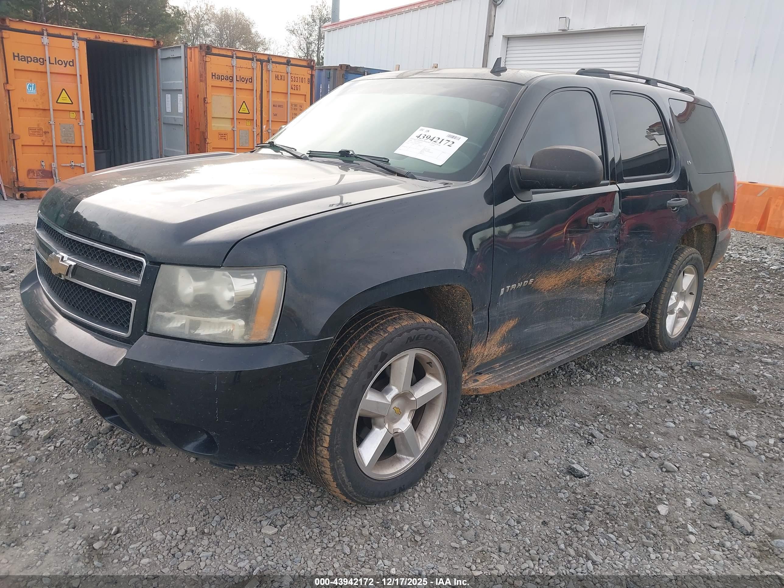 CHEVROLET TAHOE image 2