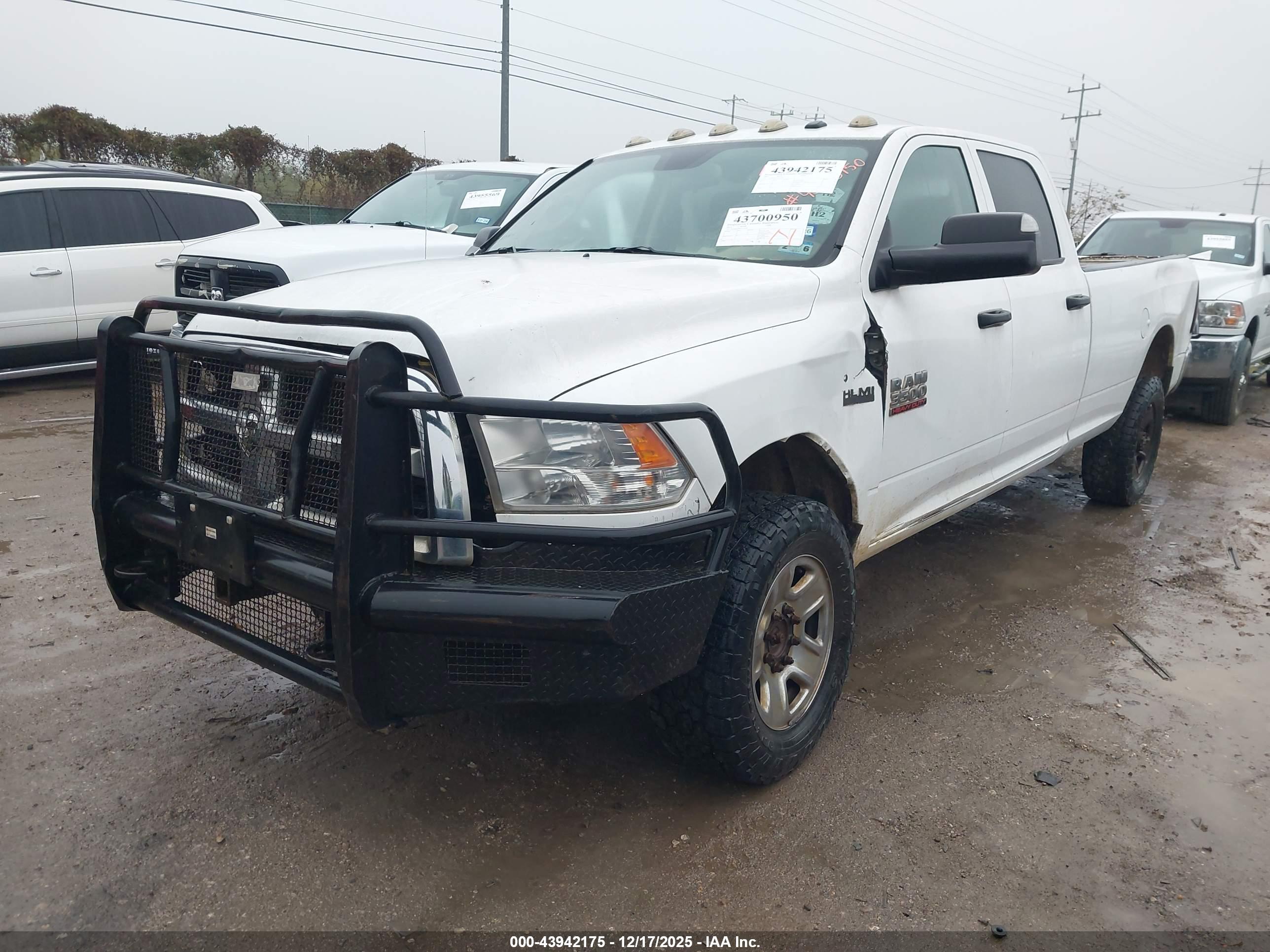 RAM 3500 image 2