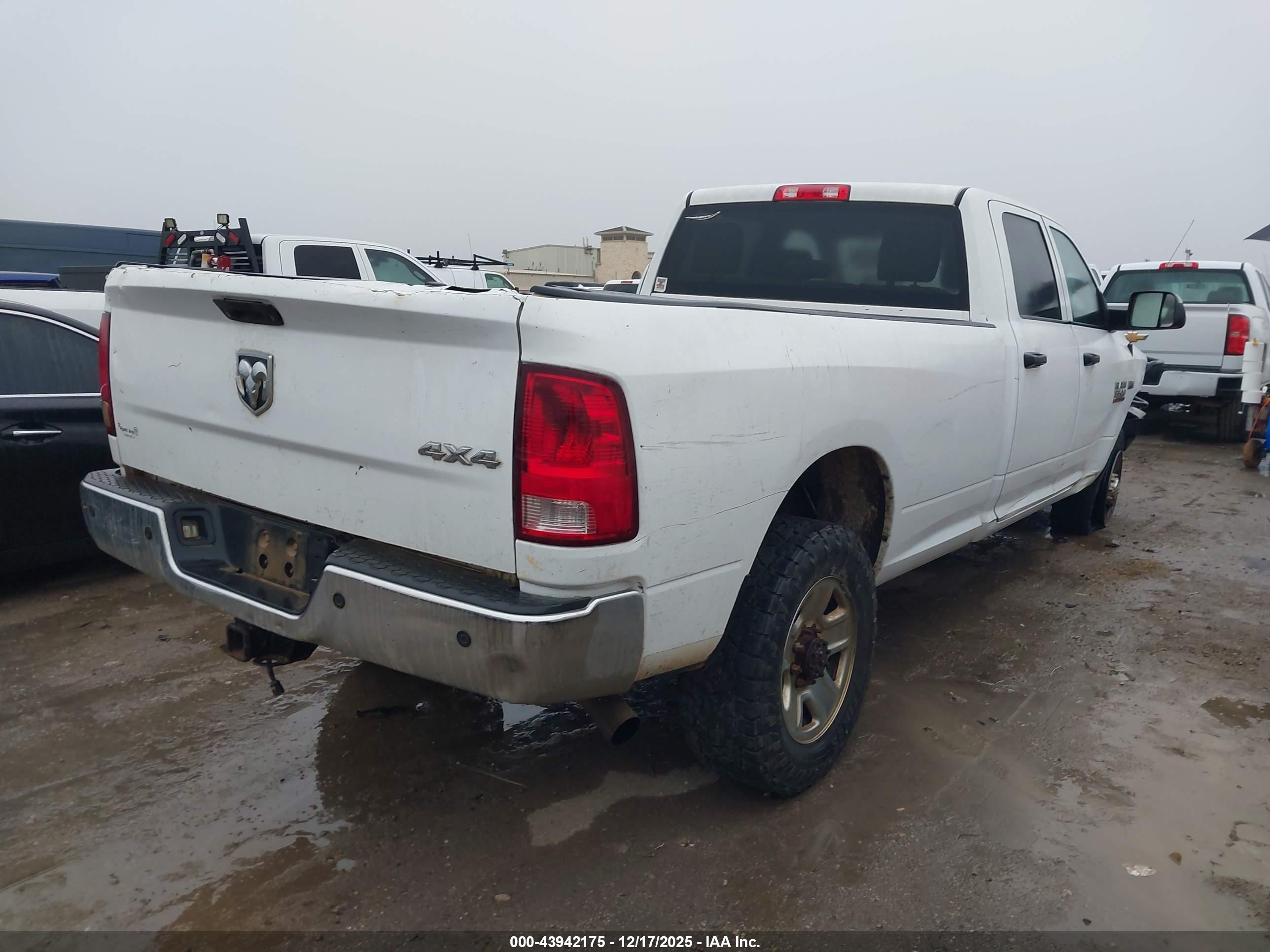 RAM 3500 image 4