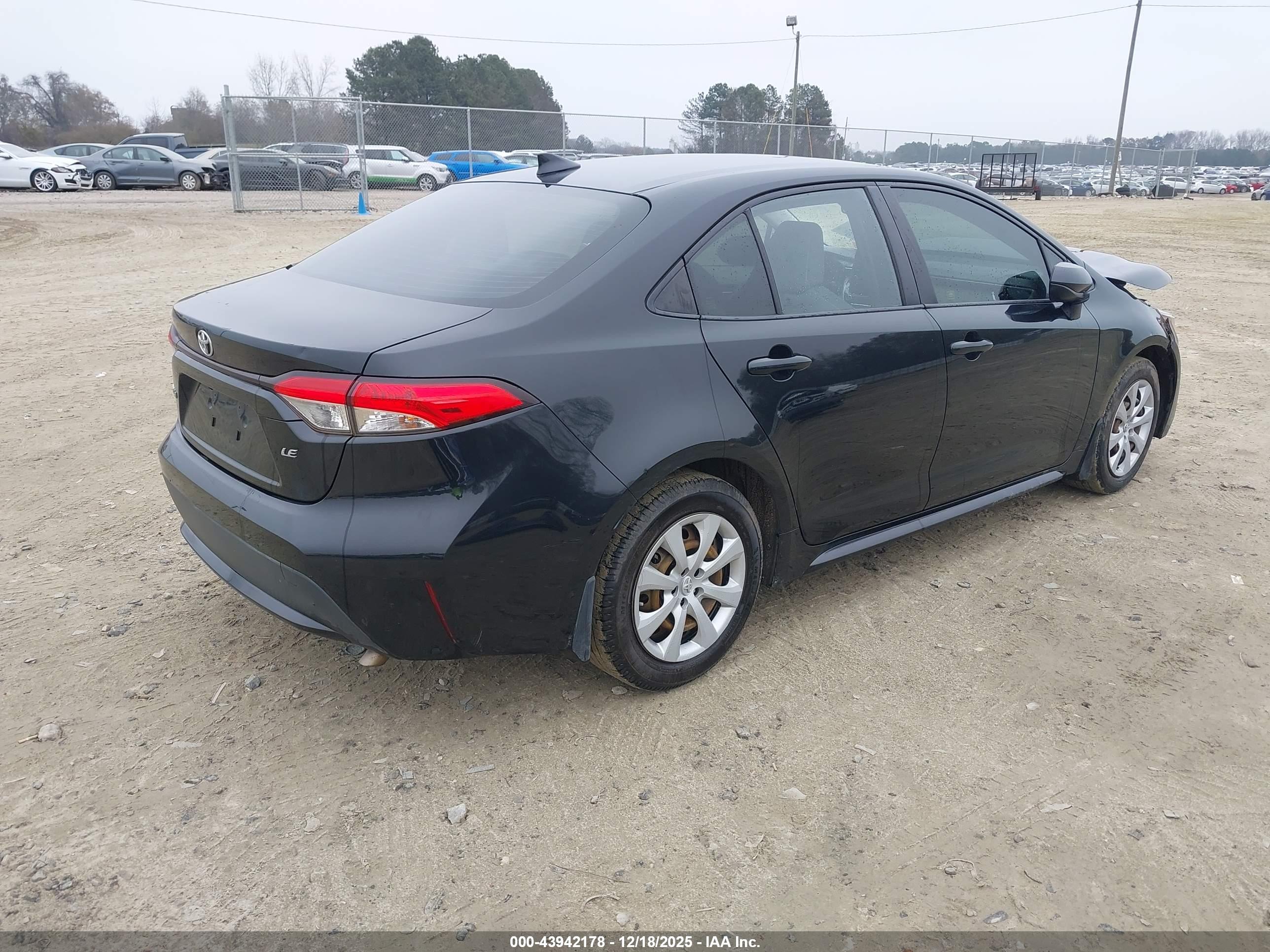 TOYOTA COROLLA image 4