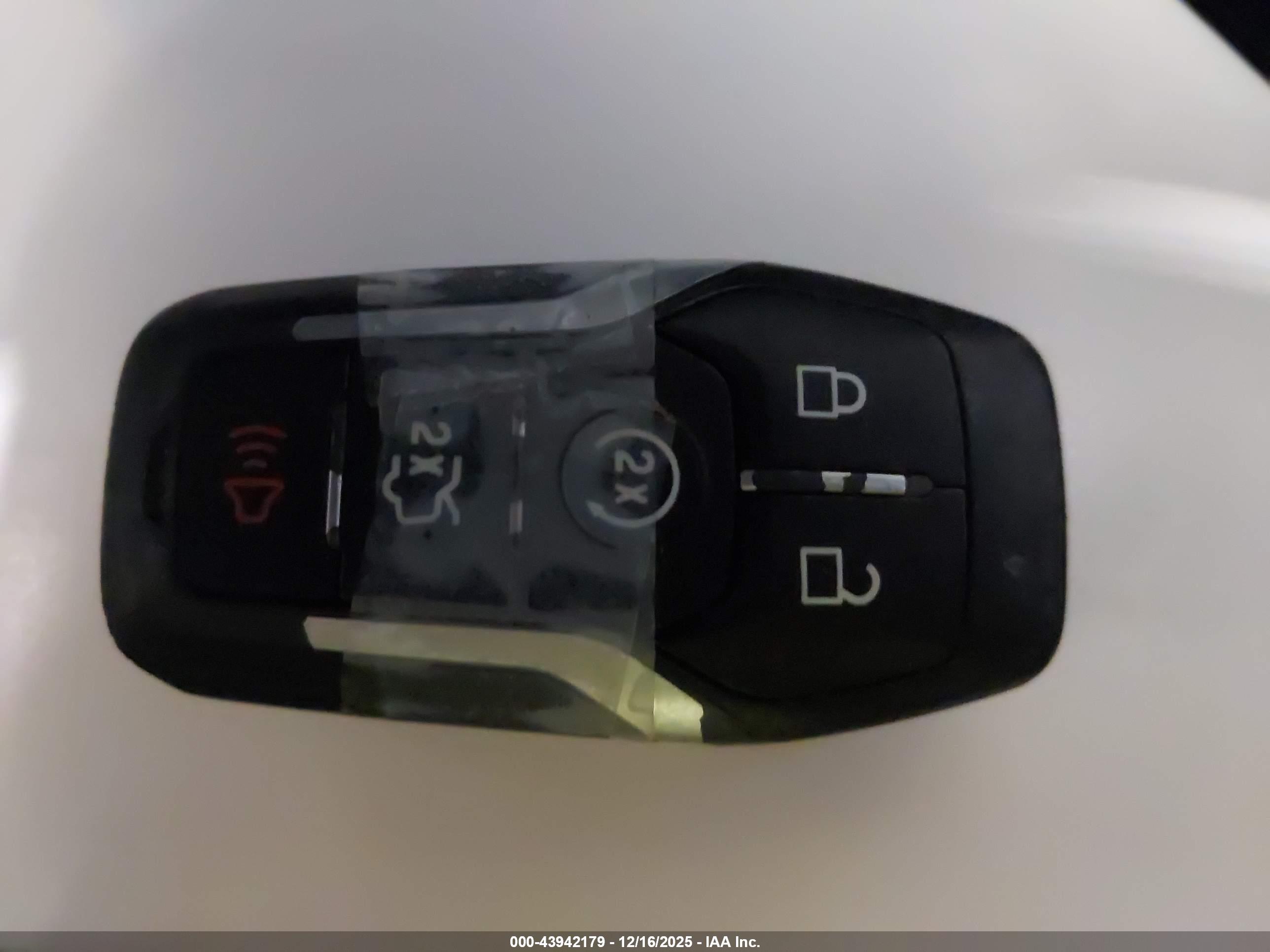 FORD EDGE image 11