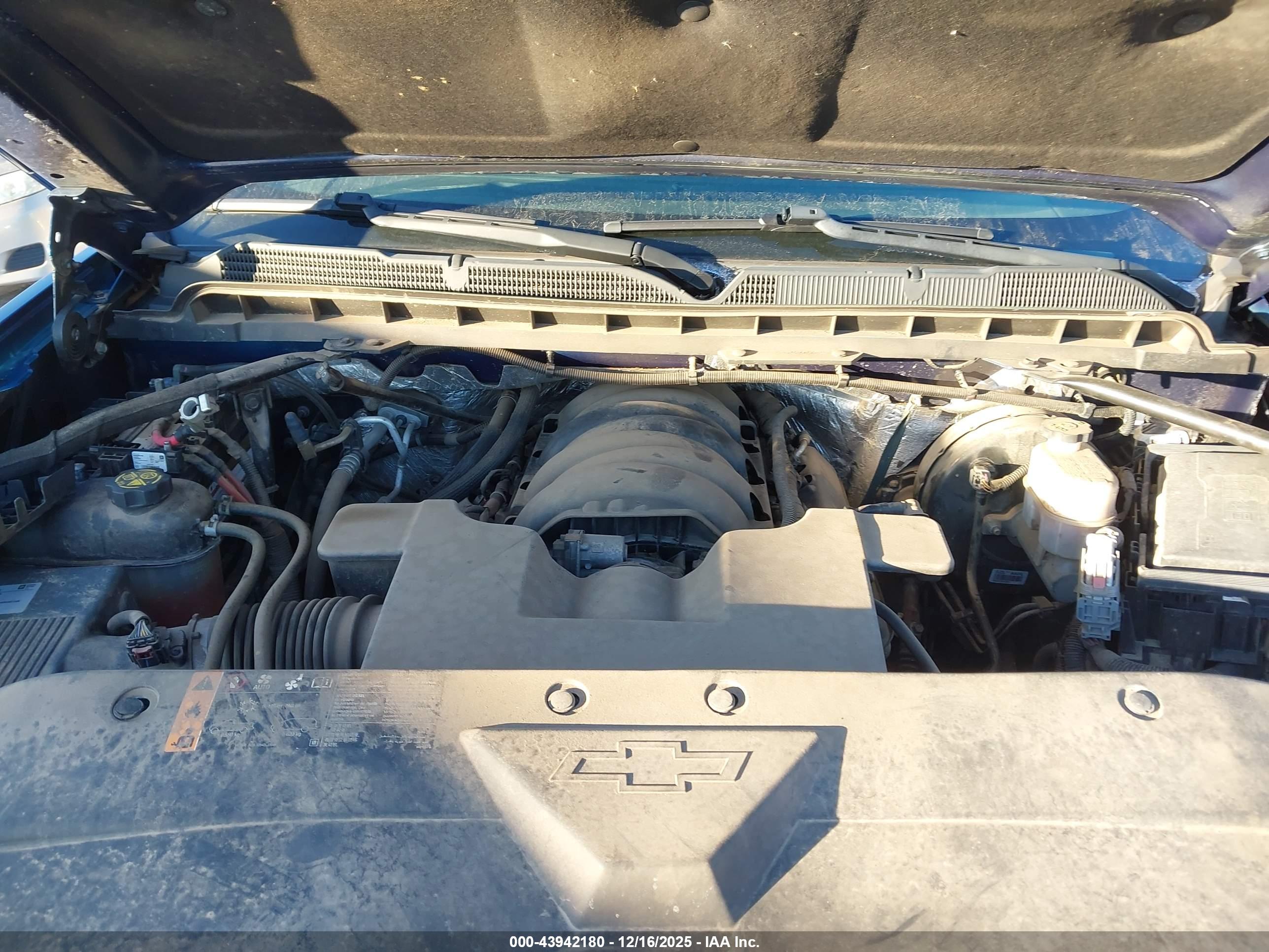 CHEVROLET SILVERADO image 10