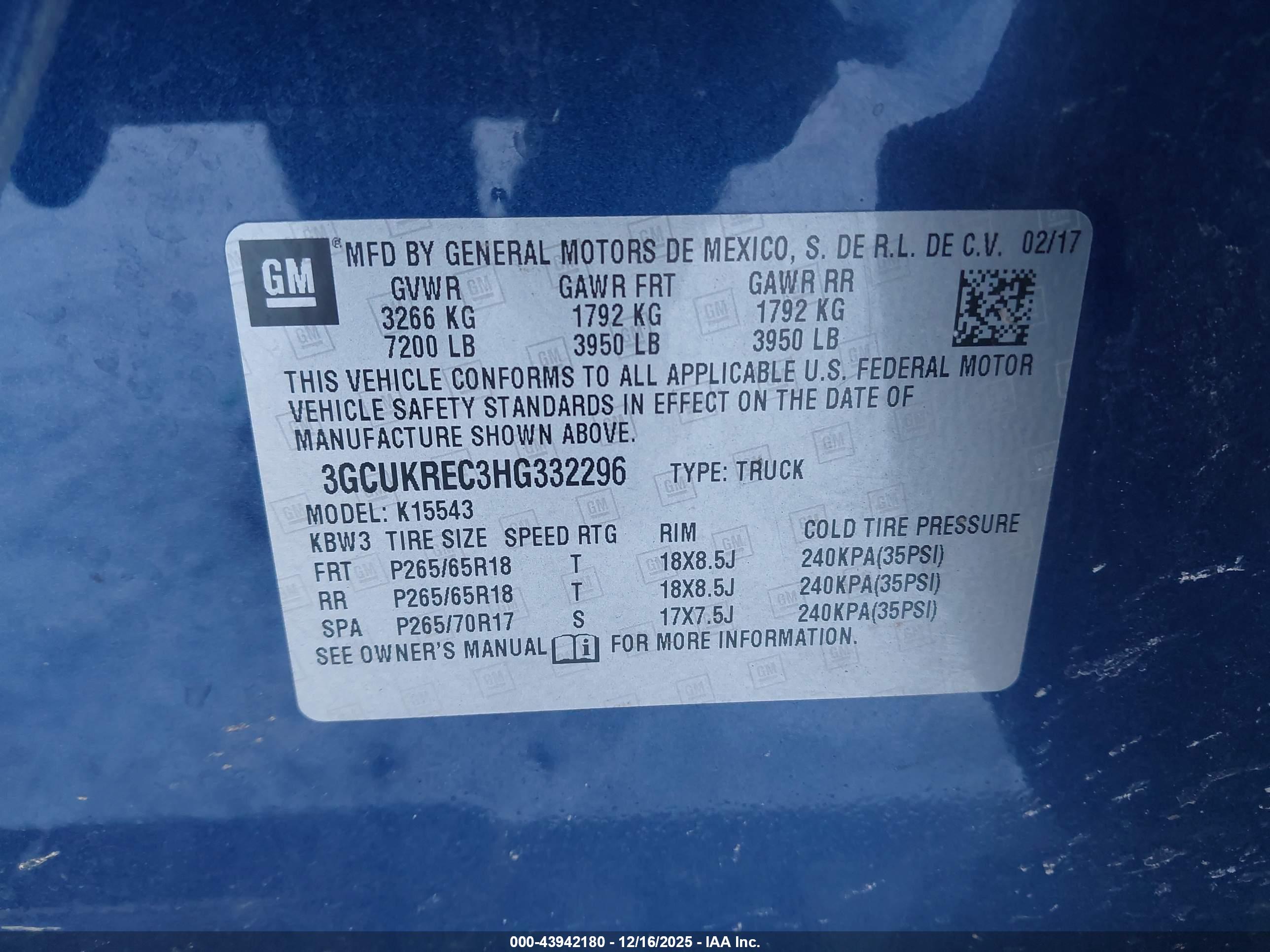 CHEVROLET SILVERADO image 9