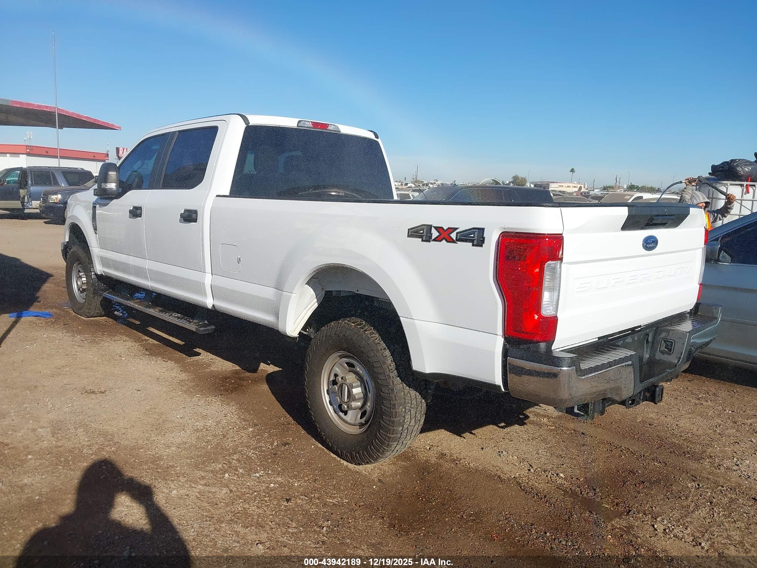 FORD F-250 image 3