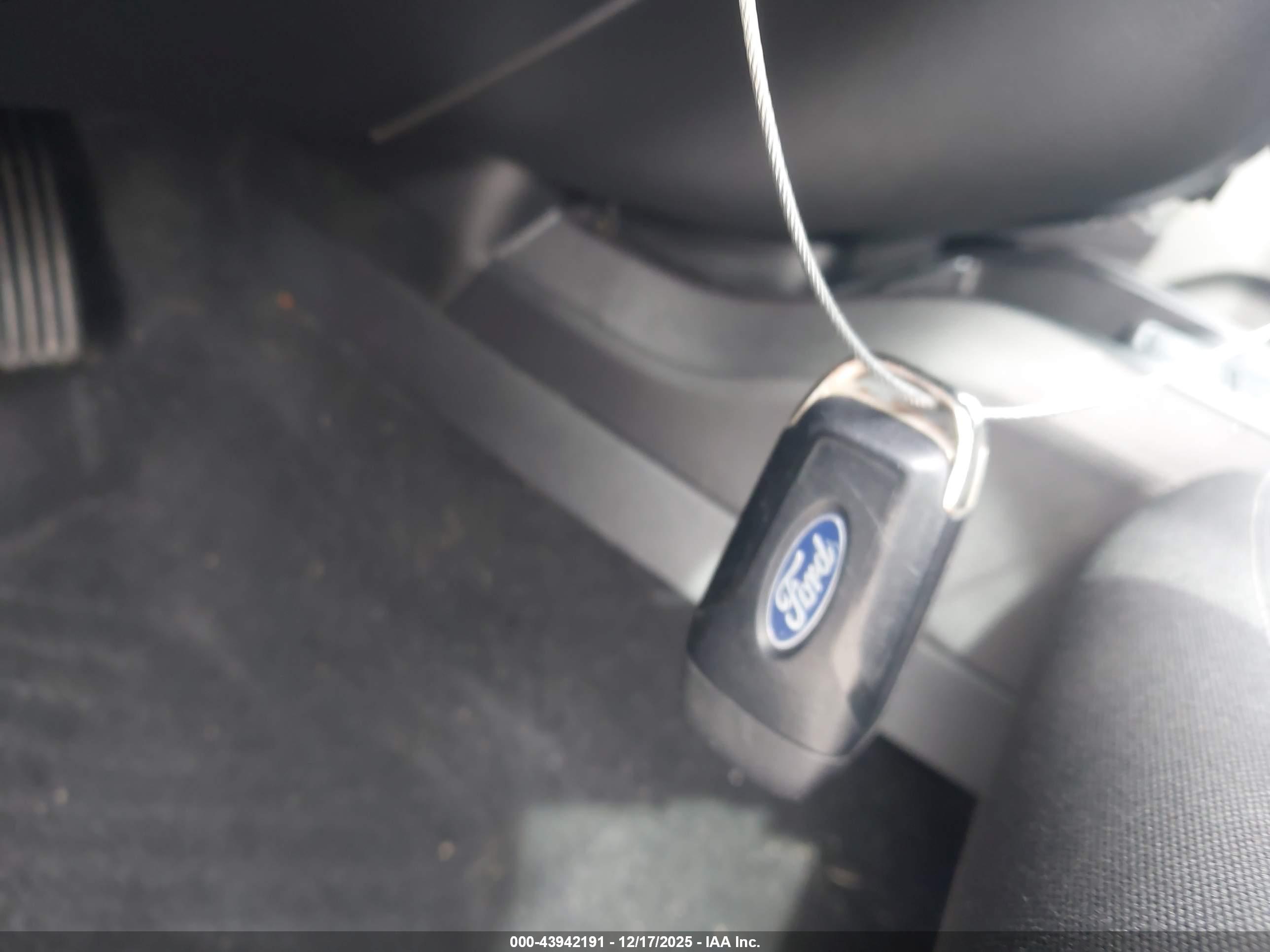 FORD RANGER image 11