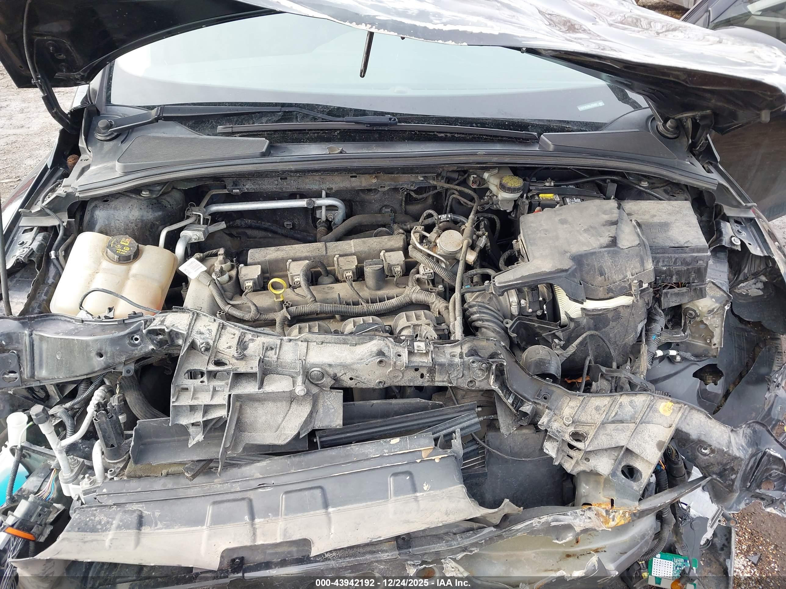 FORD FOCUS image 10
