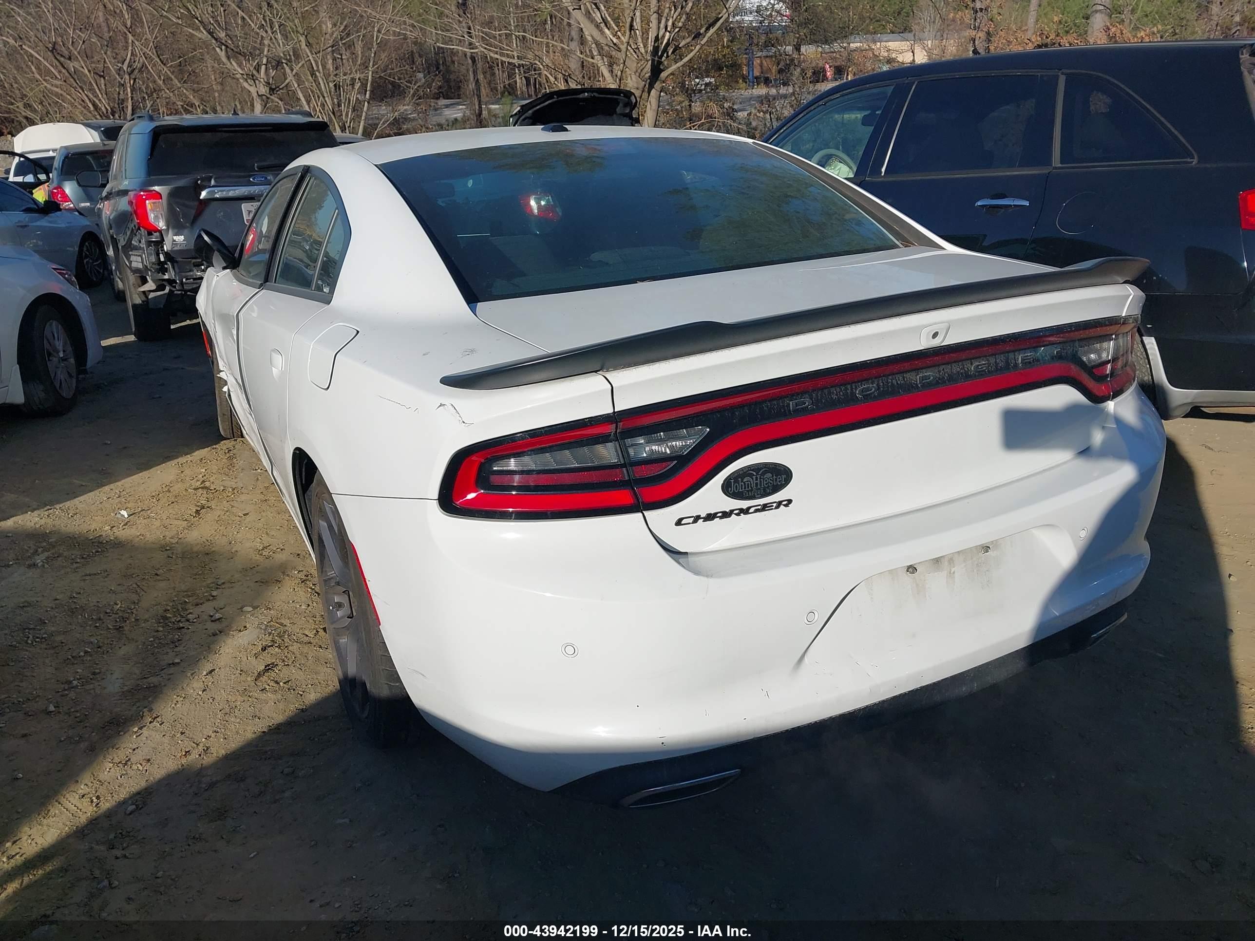 DODGE CHARGER image 3