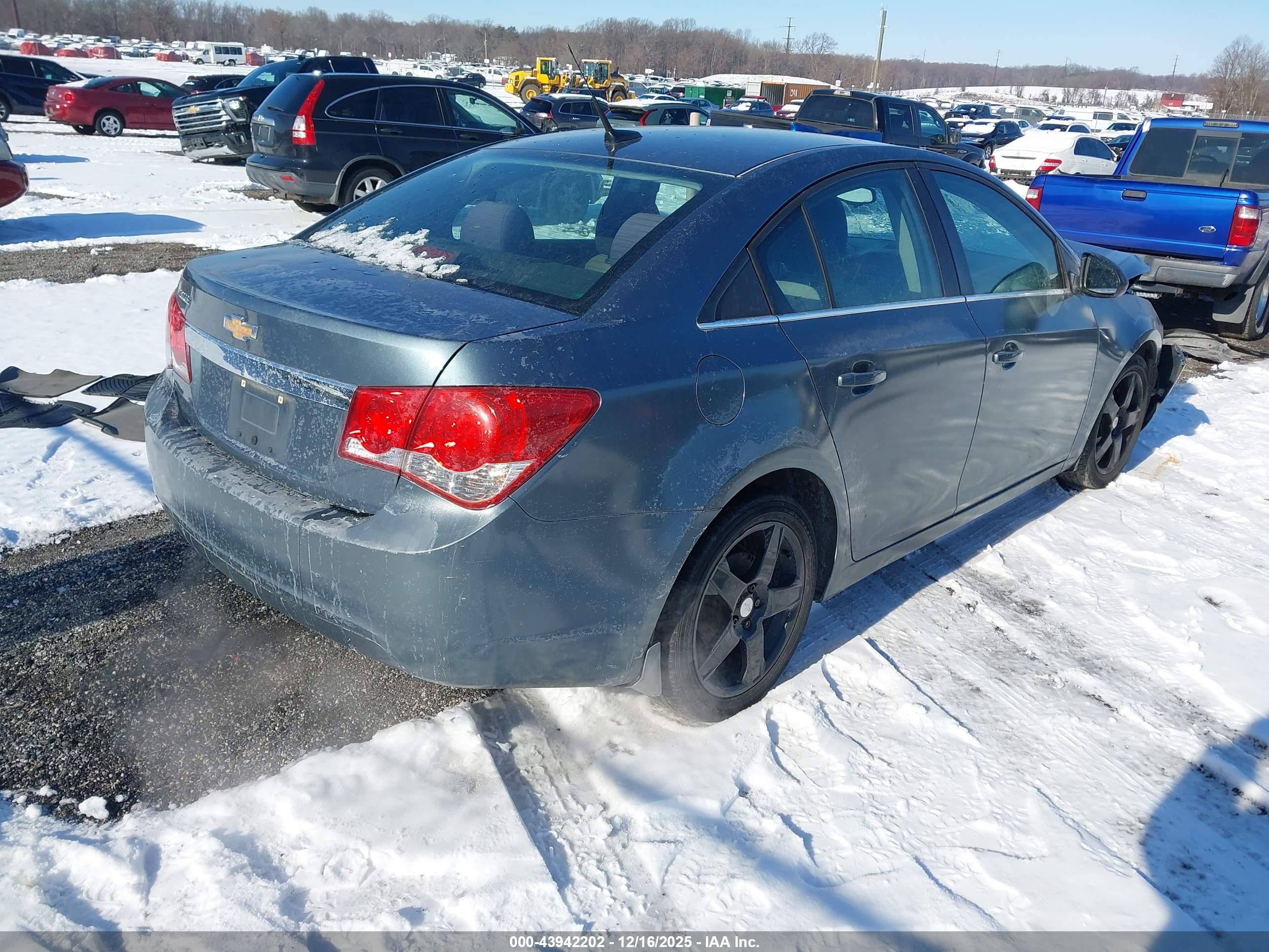 CHEVROLET CRUZE image 4