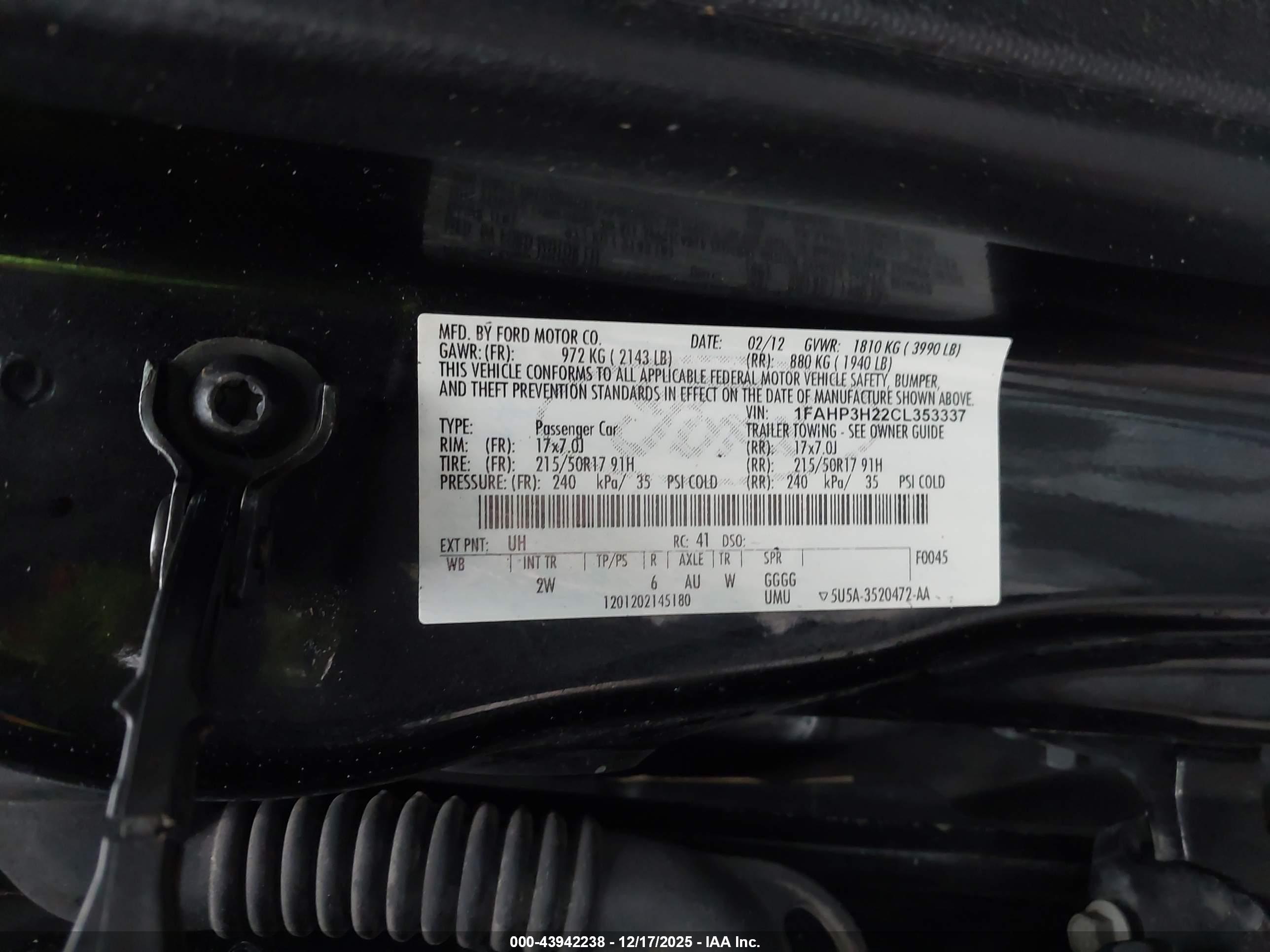 FORD FOCUS image 9