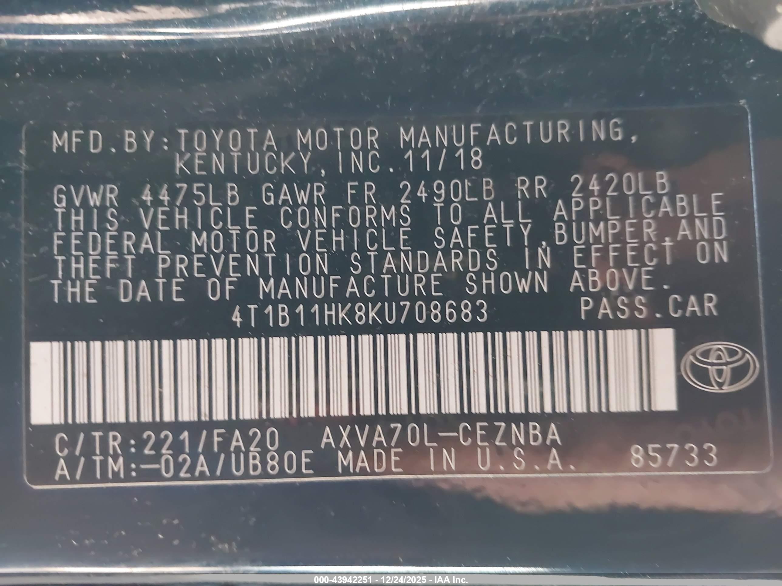 TOYOTA CAMRY image 9