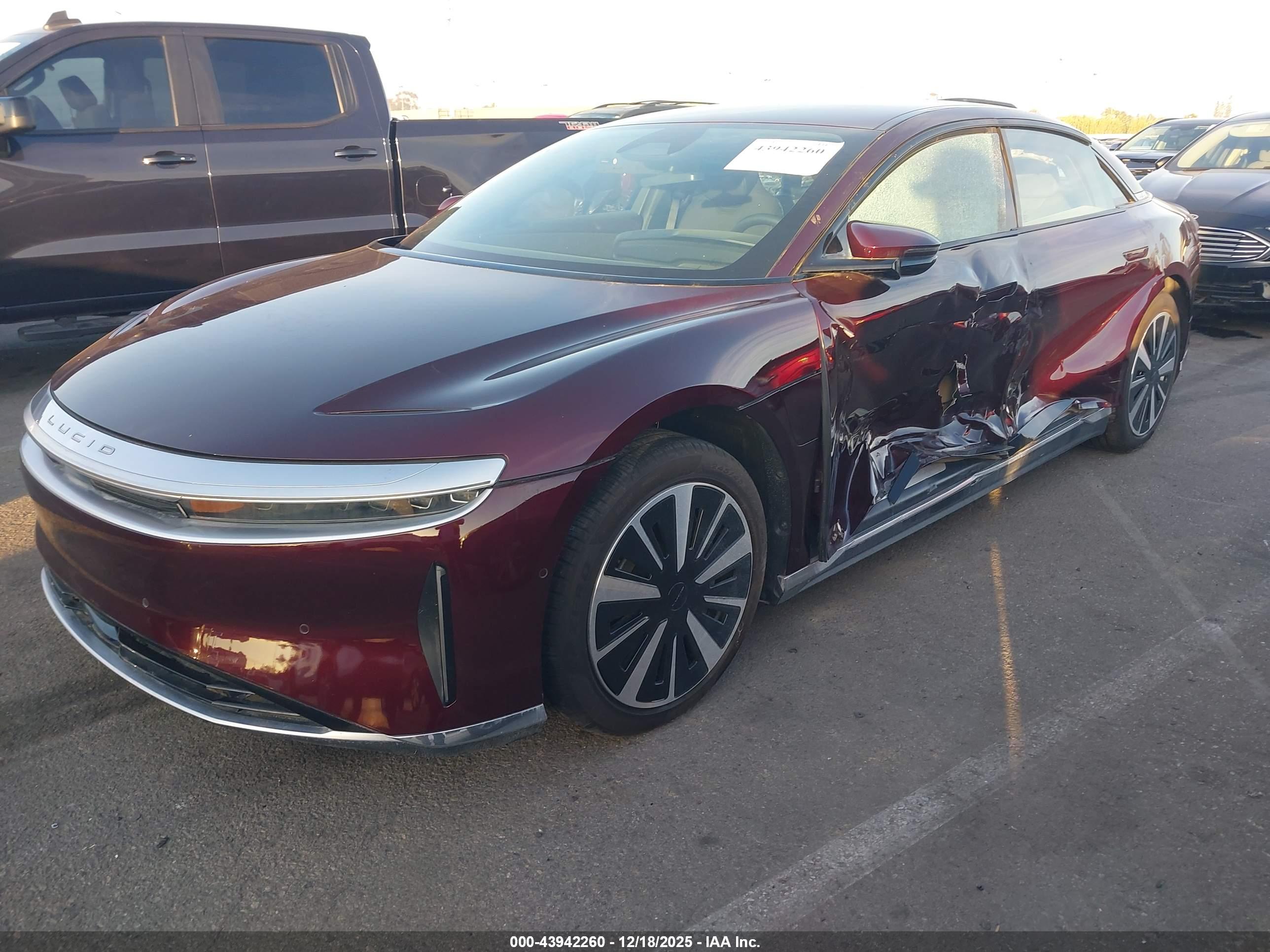 LUCID AIR image 2