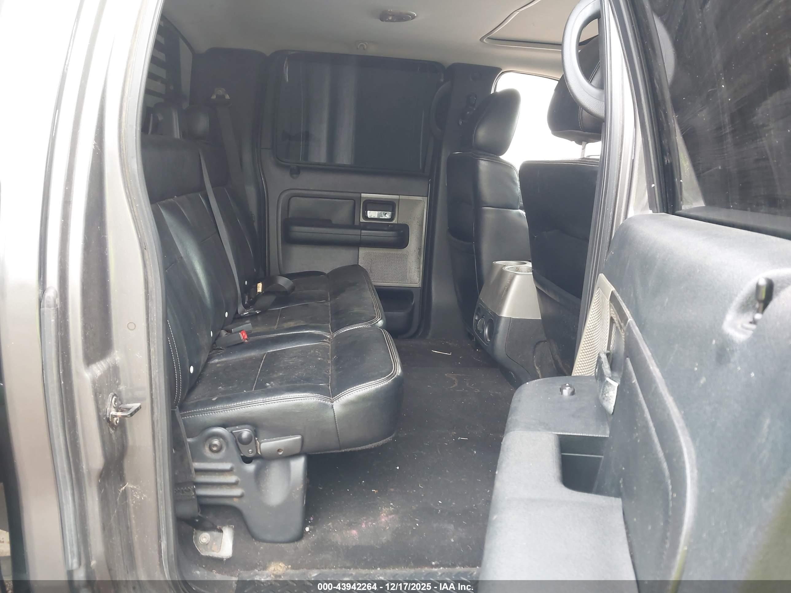FORD F-150 image 8
