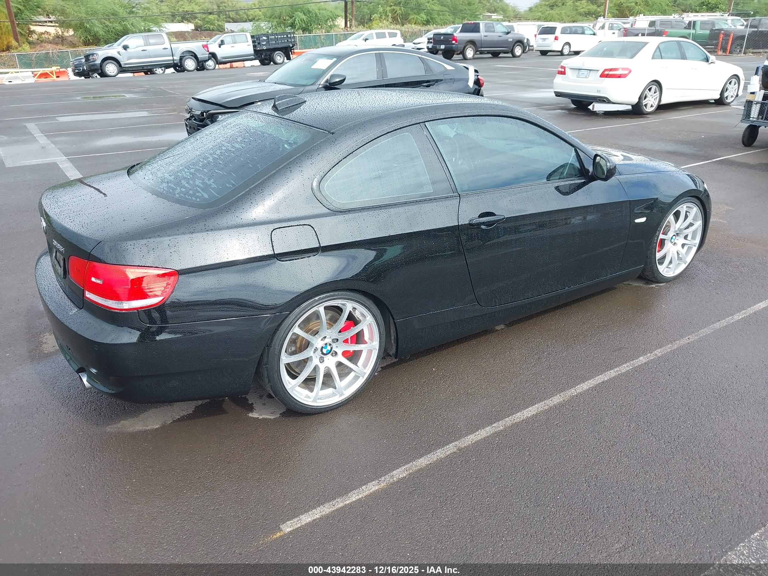BMW 335I image 4