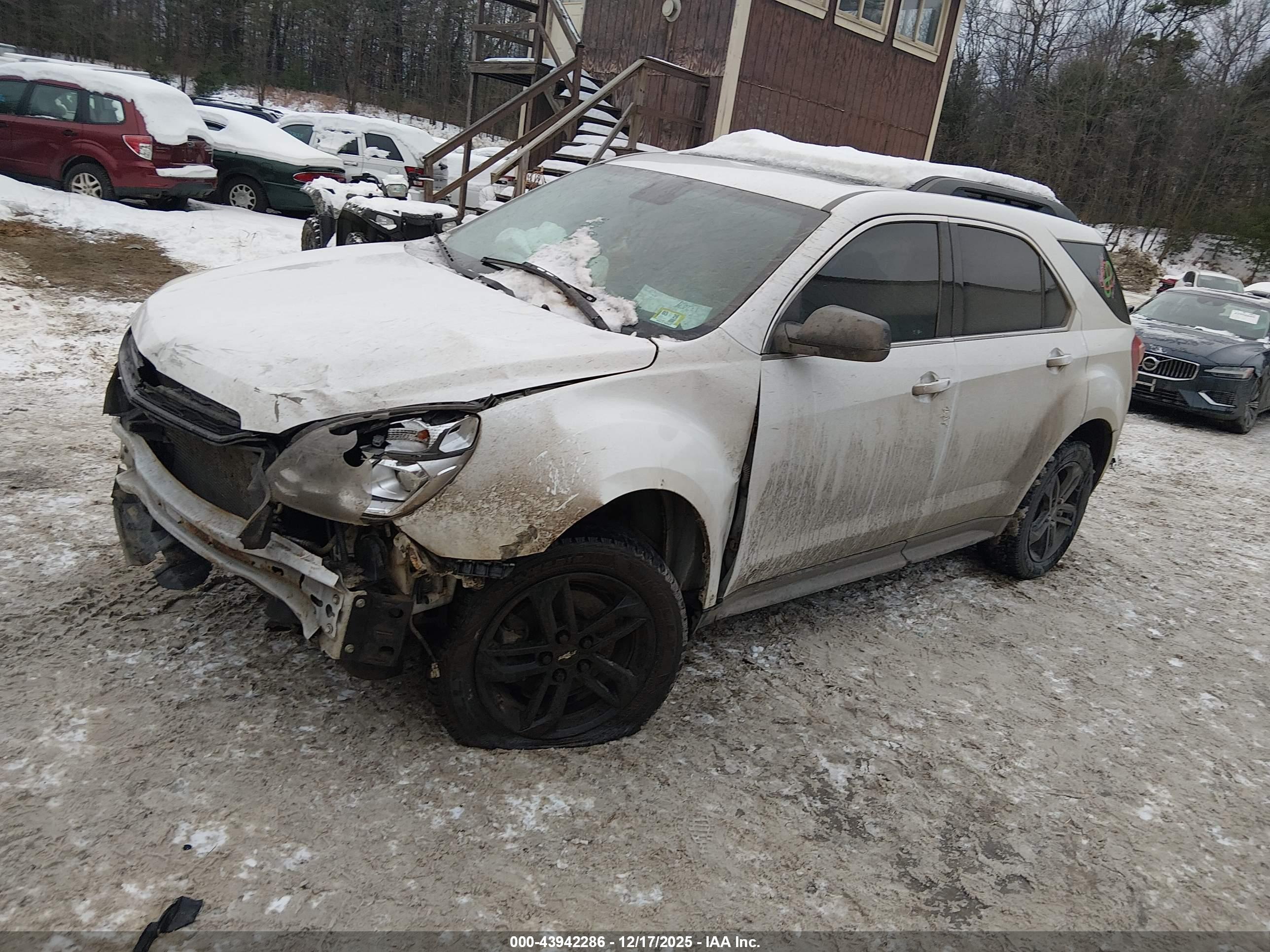 CHEVROLET EQUINOX image 2