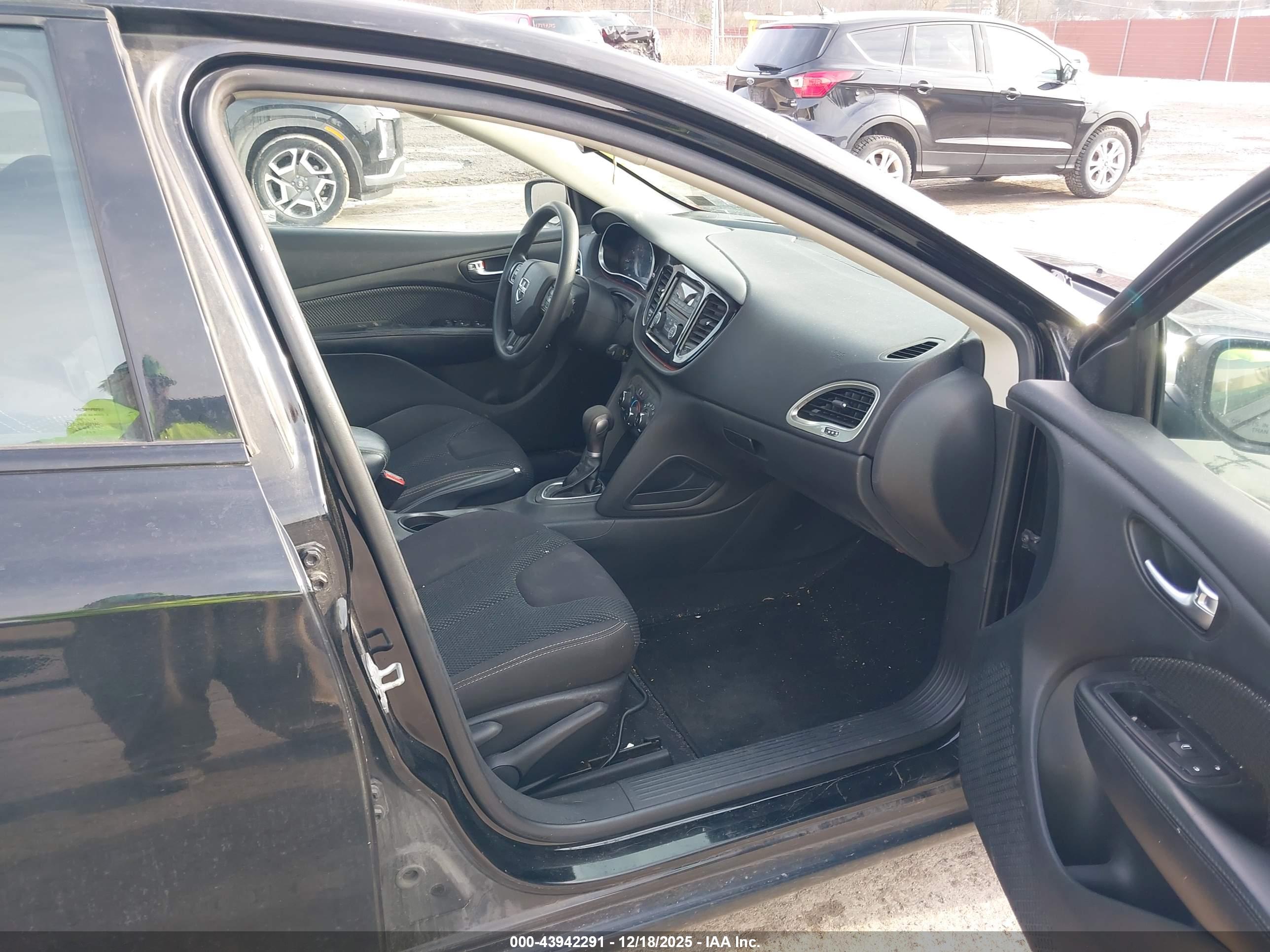 DODGE DART image 5