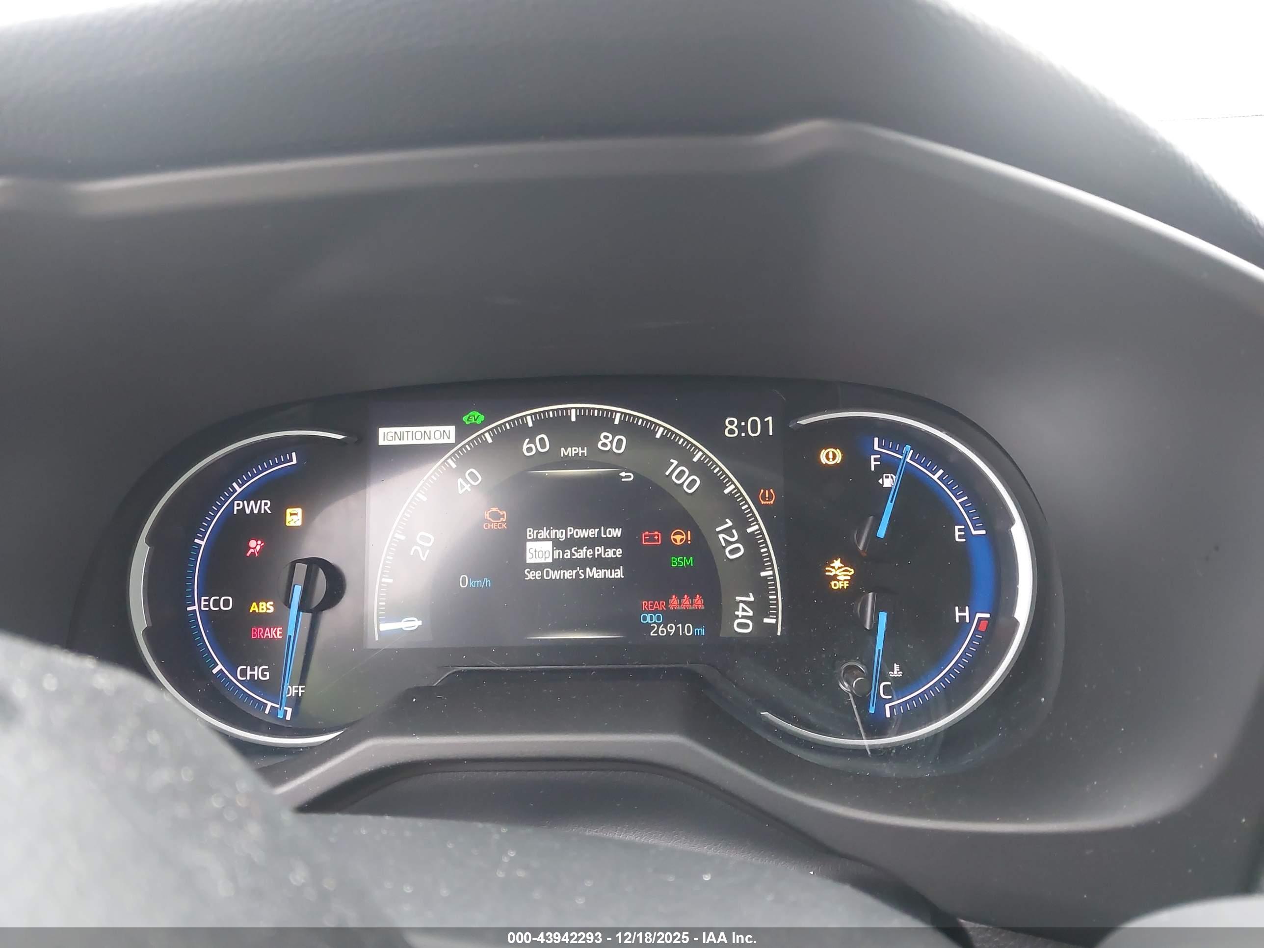 TOYOTA RAV4 image 7