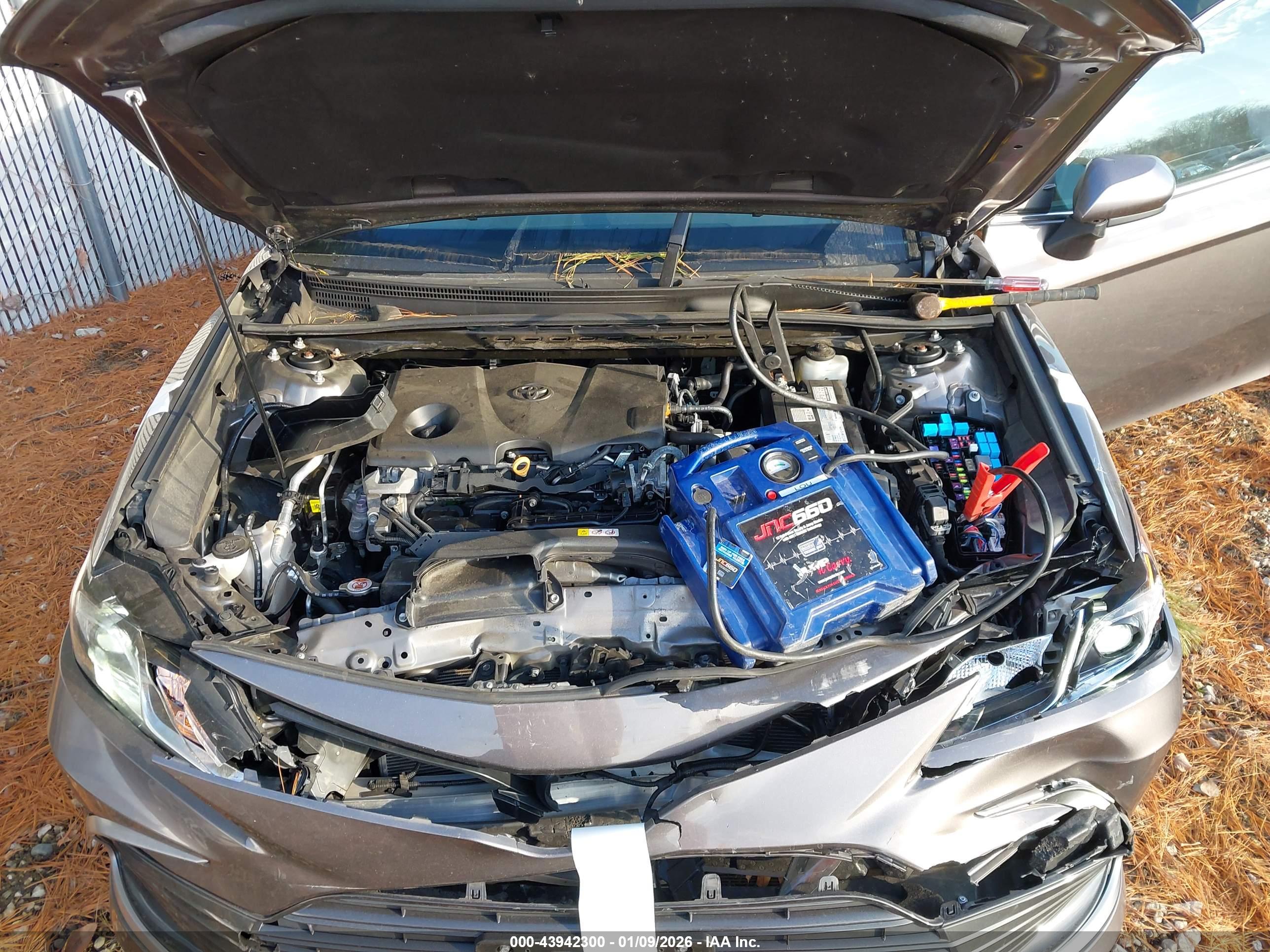 TOYOTA CAMRY image 10