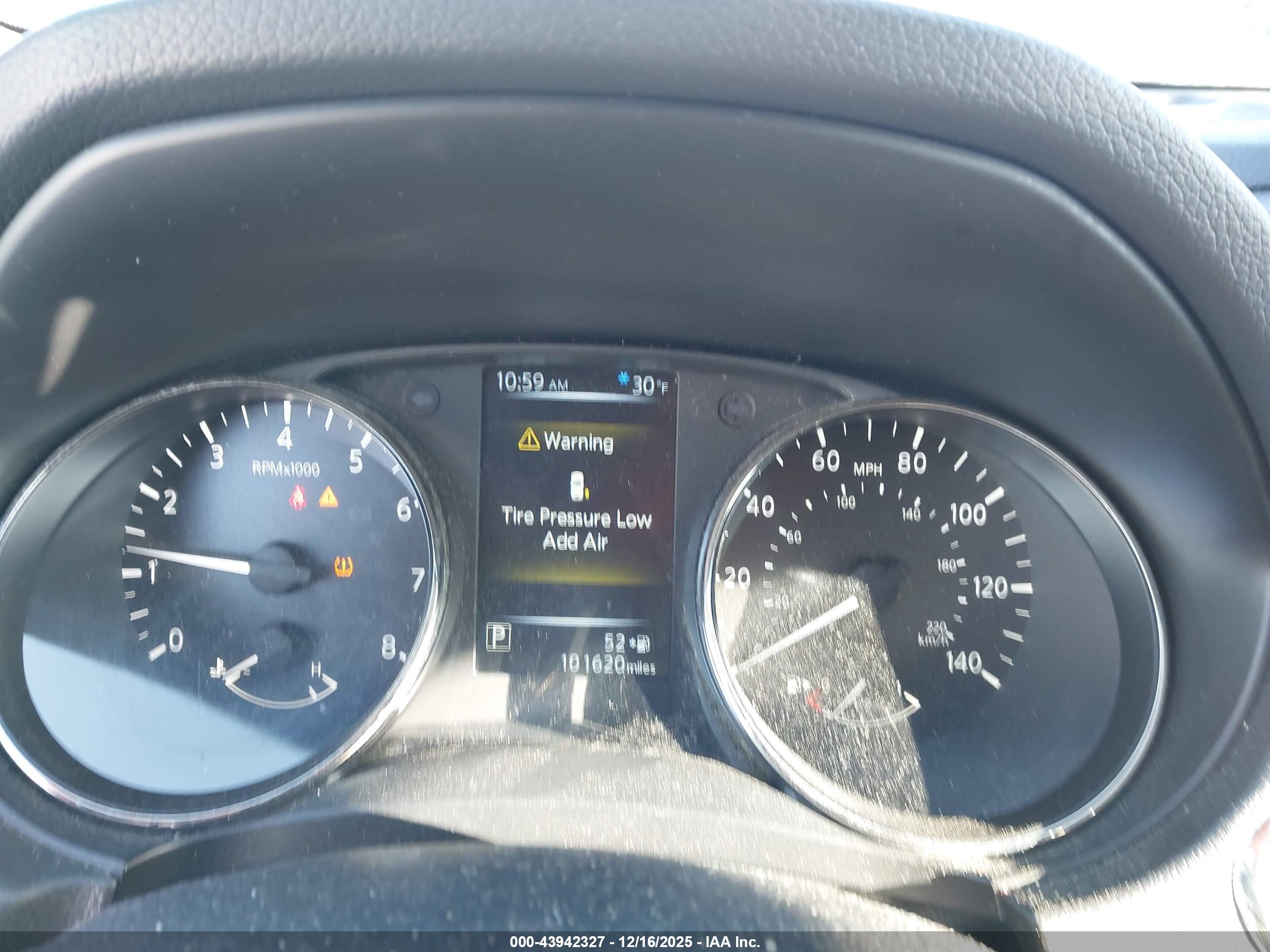 NISSAN ROGUE image 7