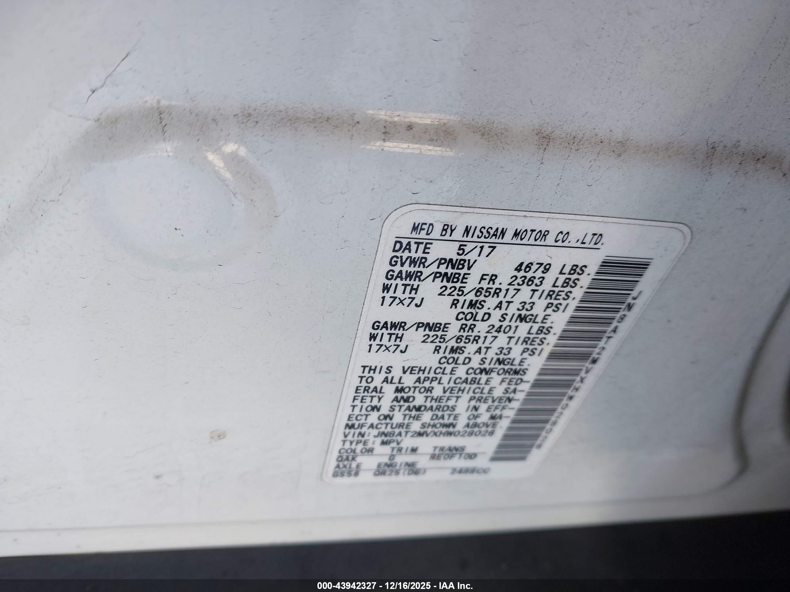 NISSAN ROGUE image 9