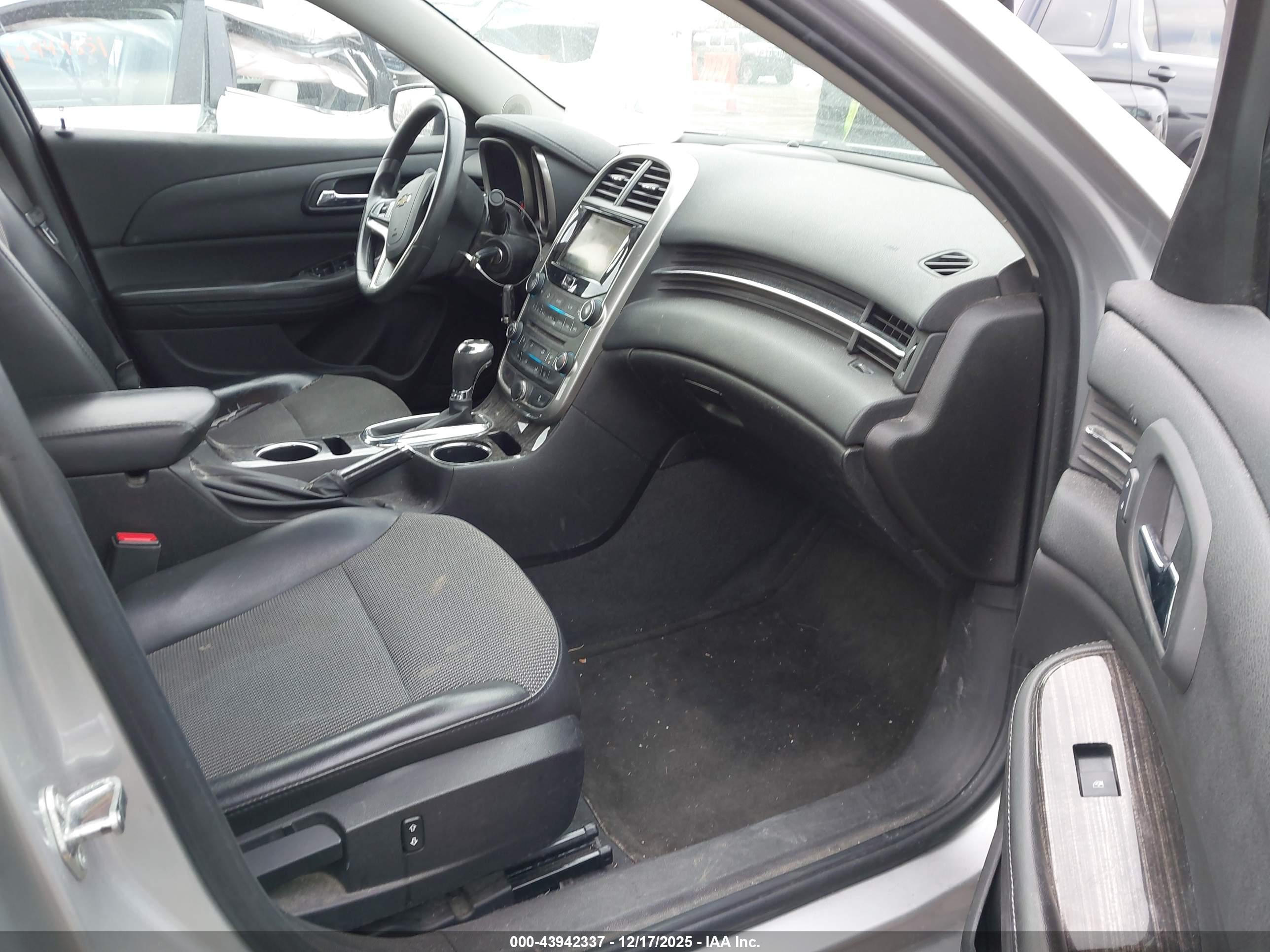 CHEVROLET MALIBU image 5