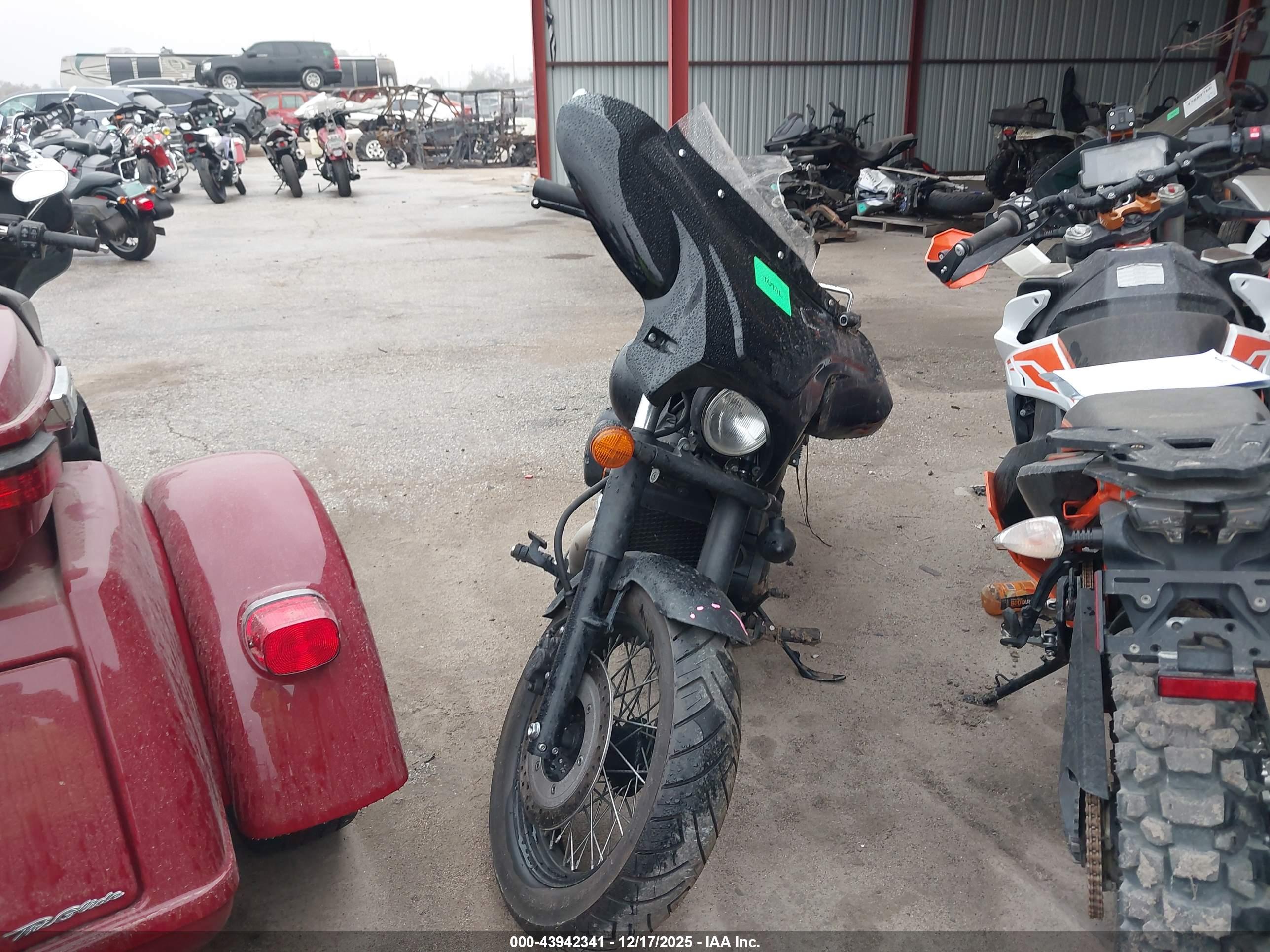 HONDA VT750 image 5
