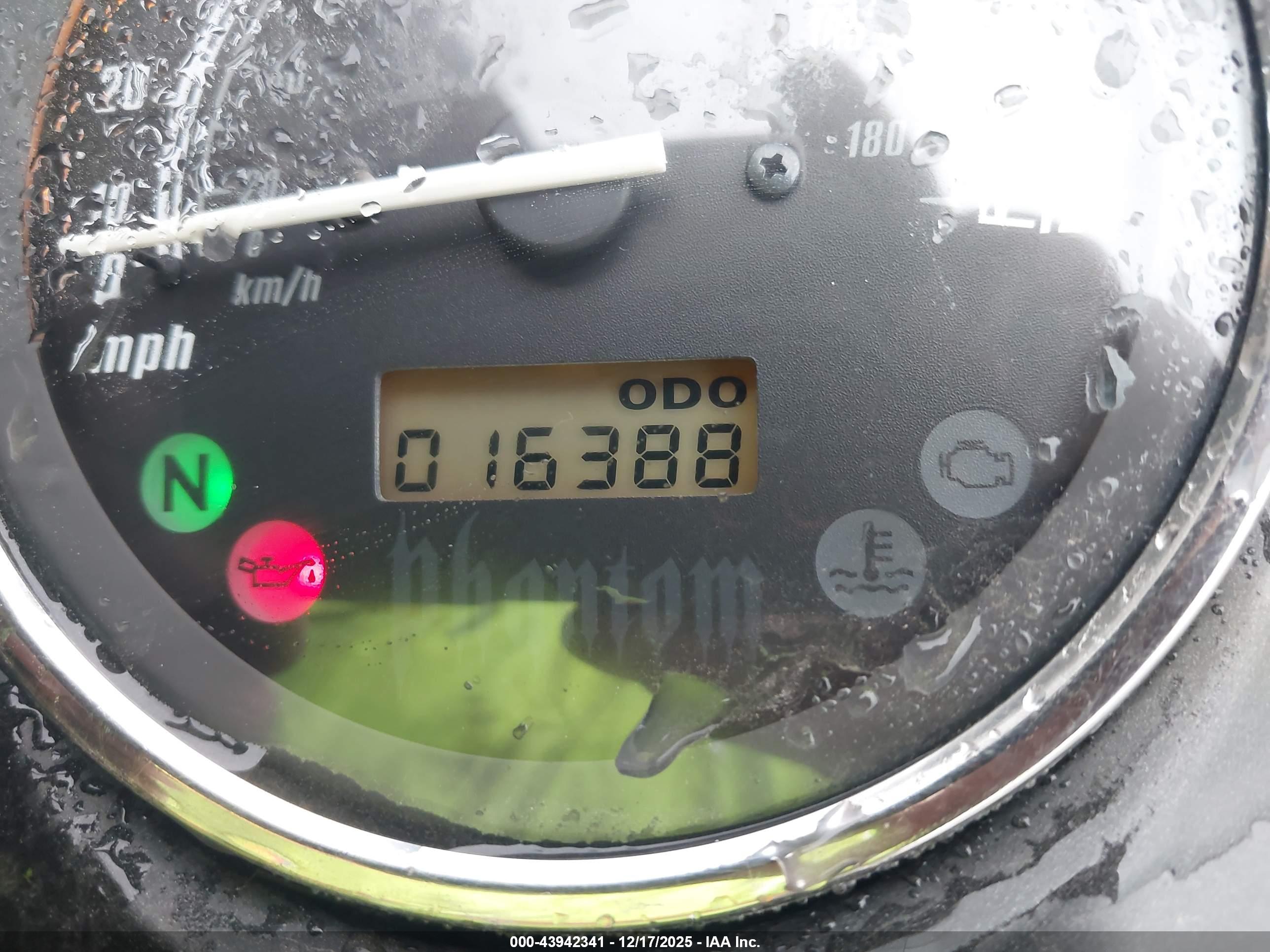 HONDA VT750 image 7