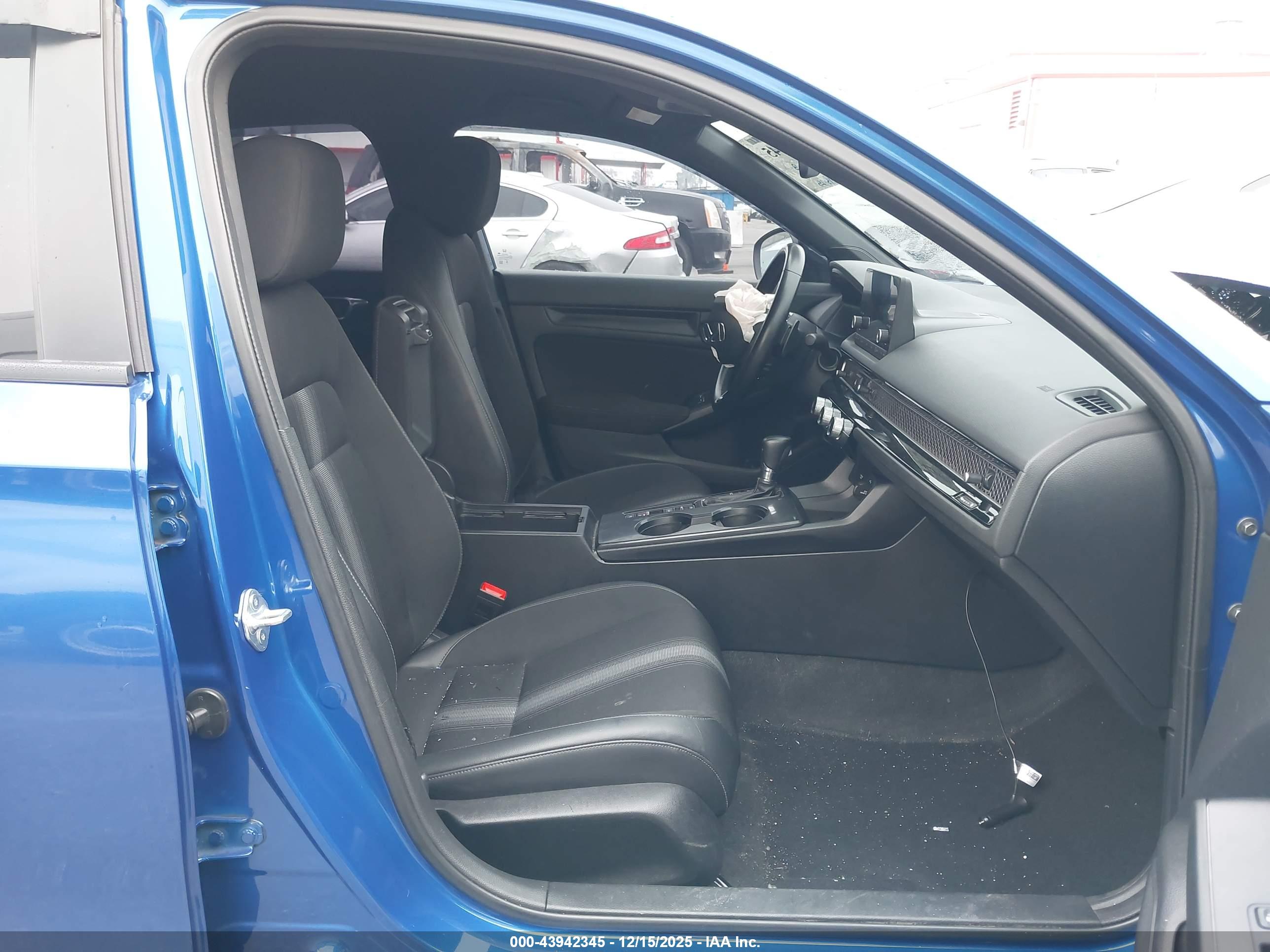 HONDA CIVIC image 5