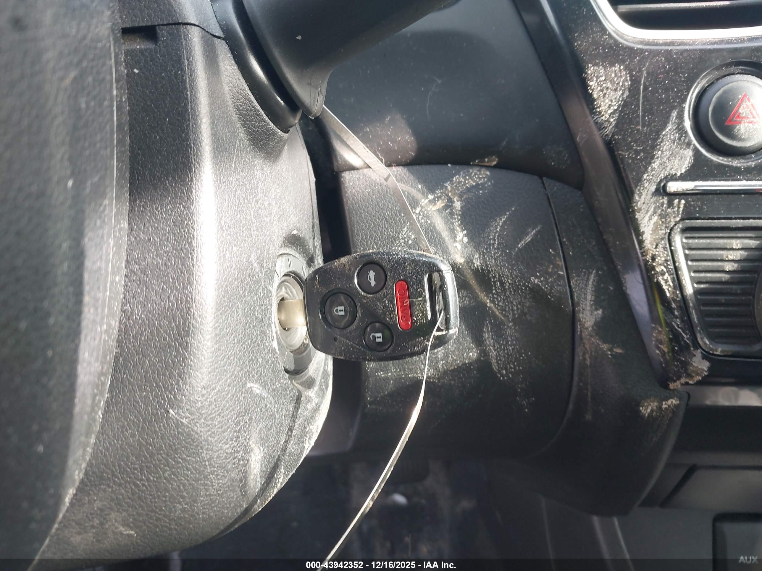 HONDA CIVIC image 11