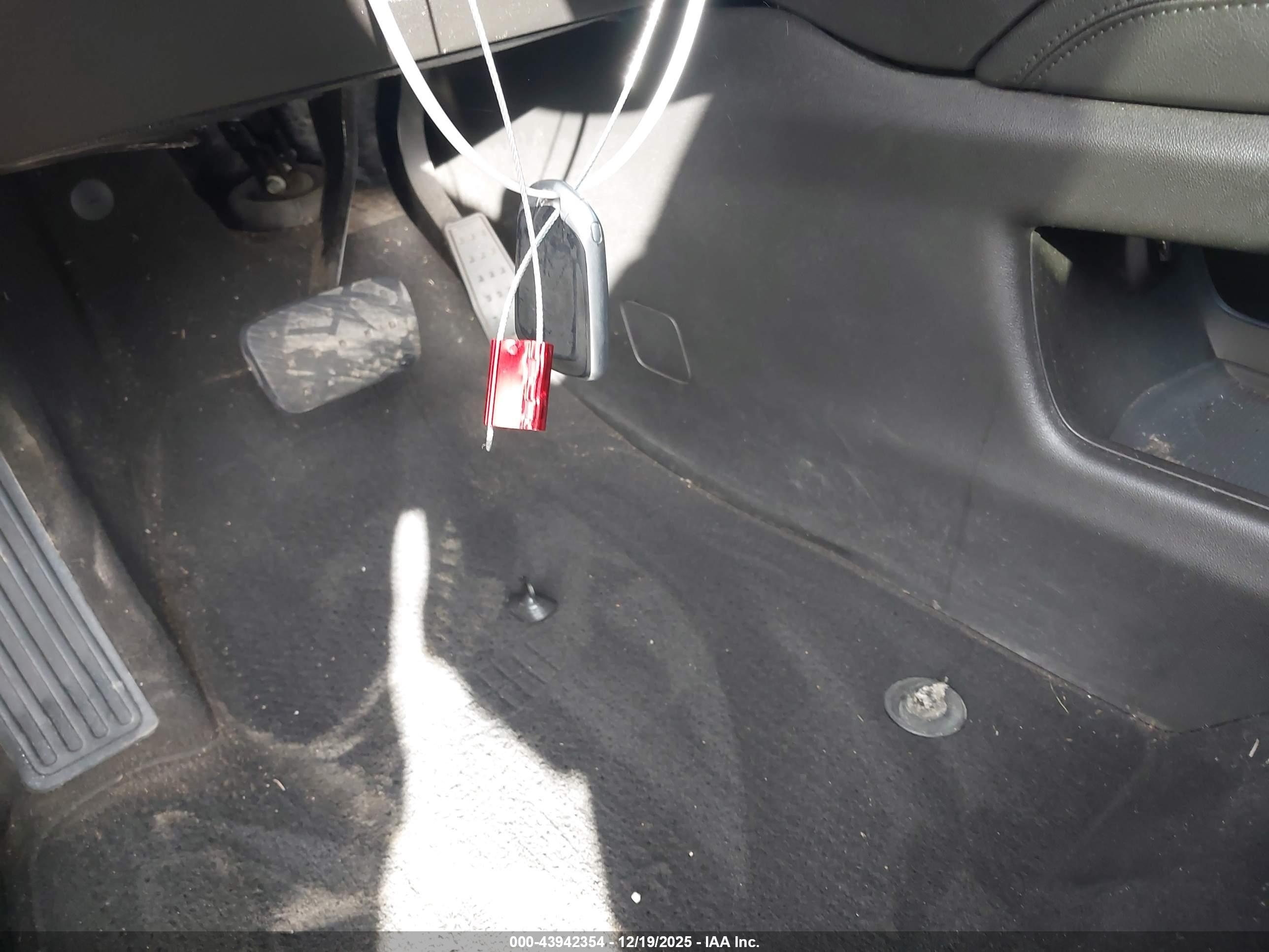 CADILLAC XT5 image 11