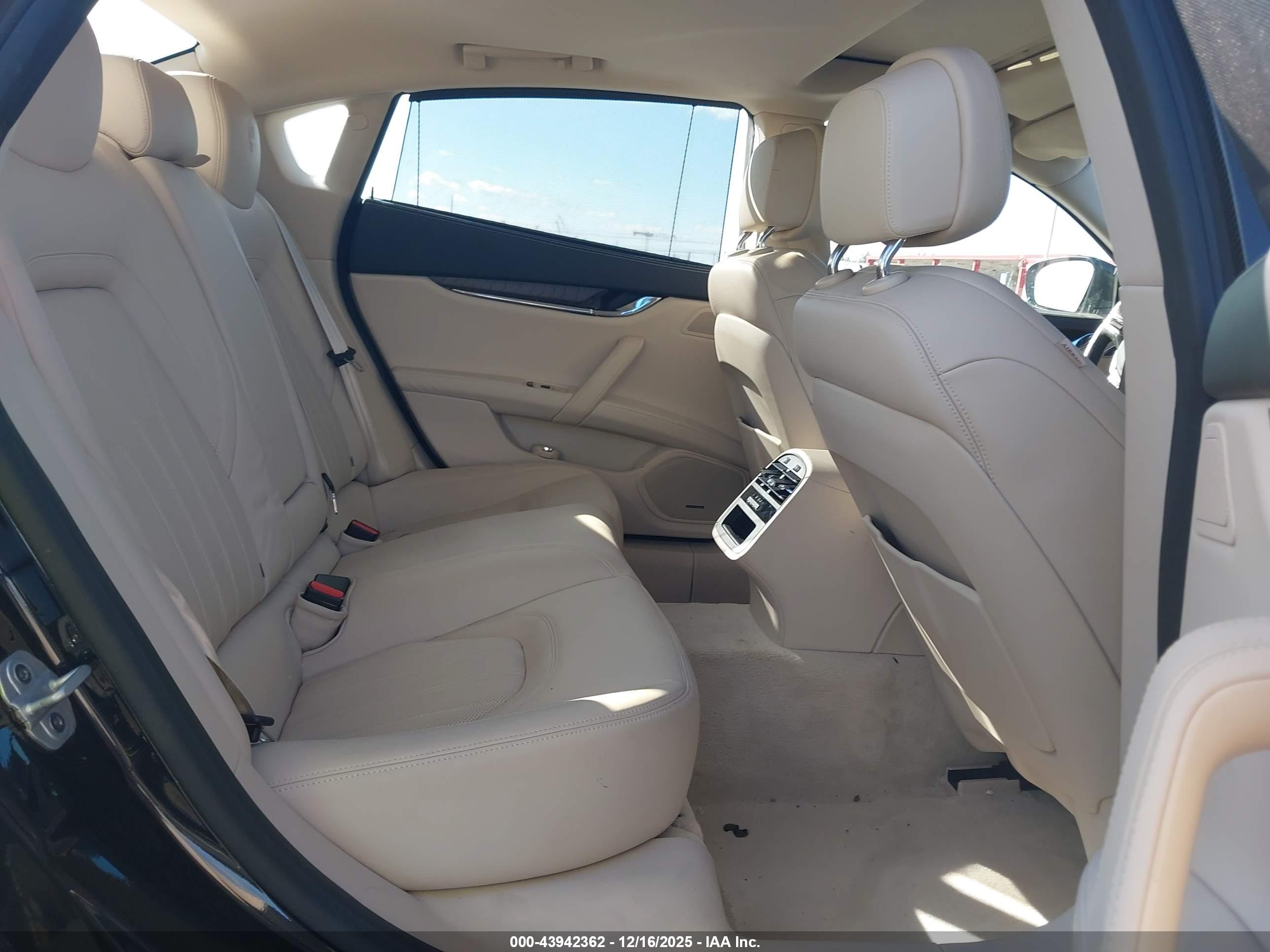 MASERATI QUATTROPORTE image 8